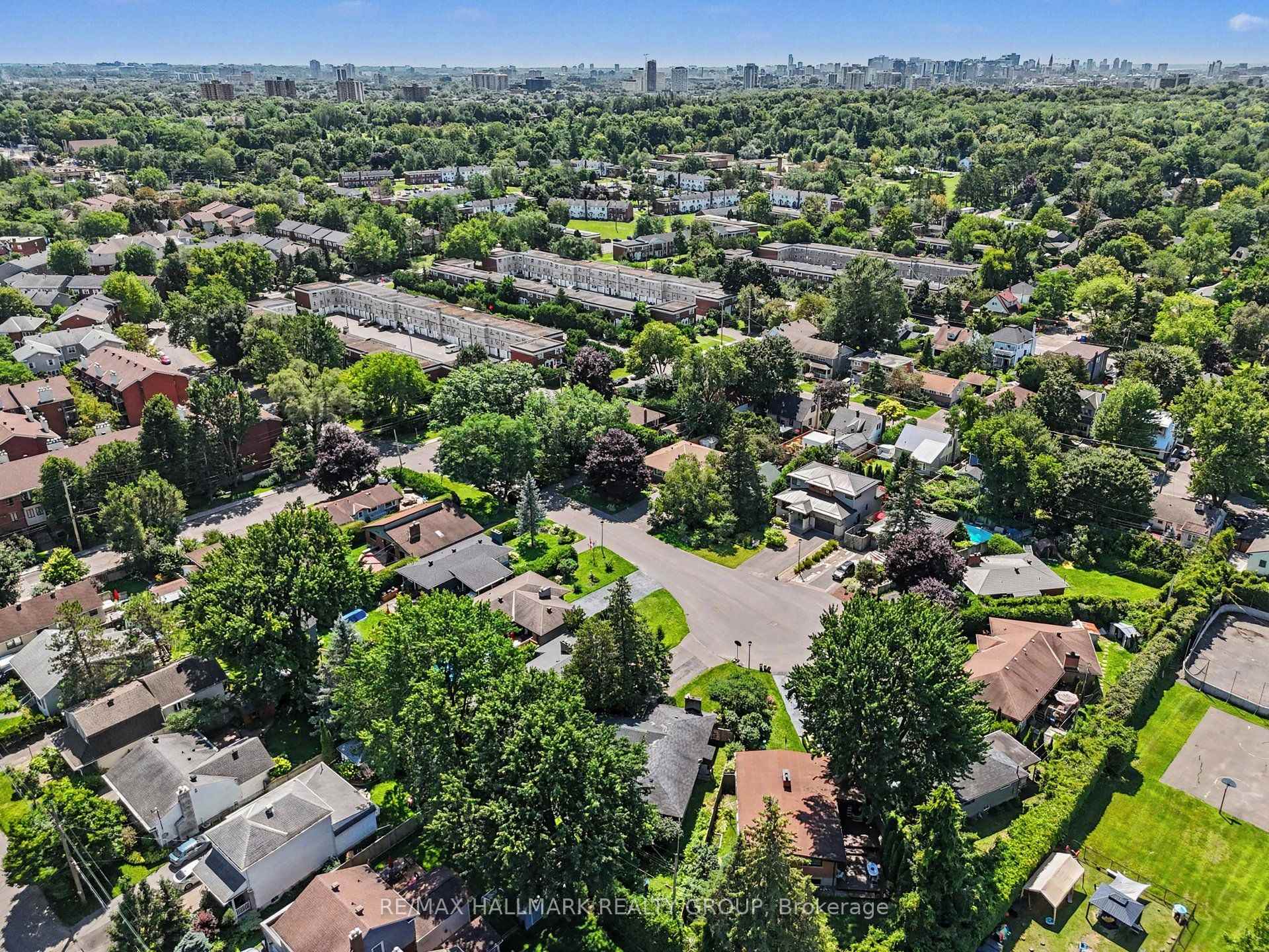 Photo 35 of 173 Wingham Place, Ottawa, Manor Park — HOMEH