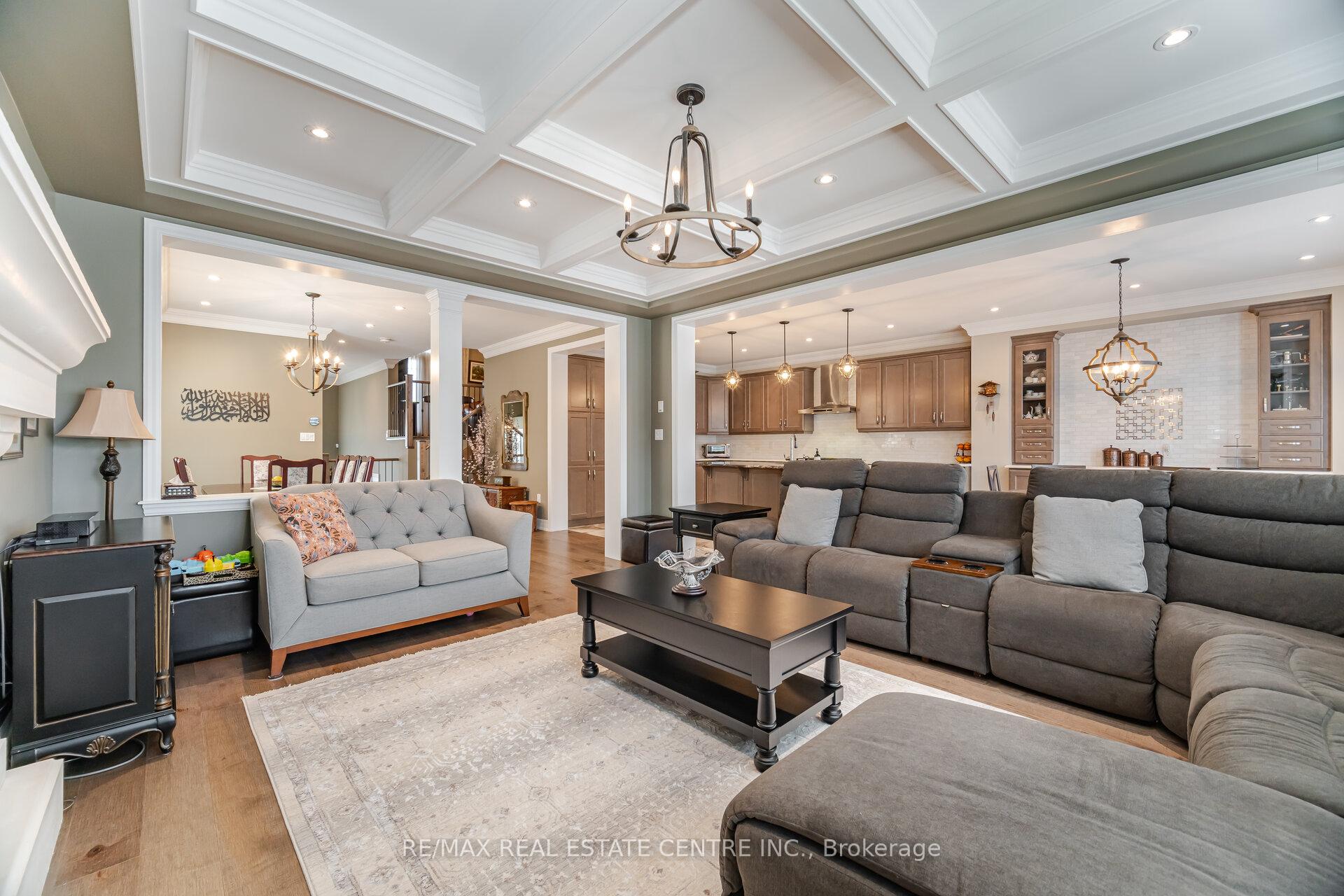 Photo 9 of 156 Camellia Crescent, Oakville, Glenorchy — HOMEH