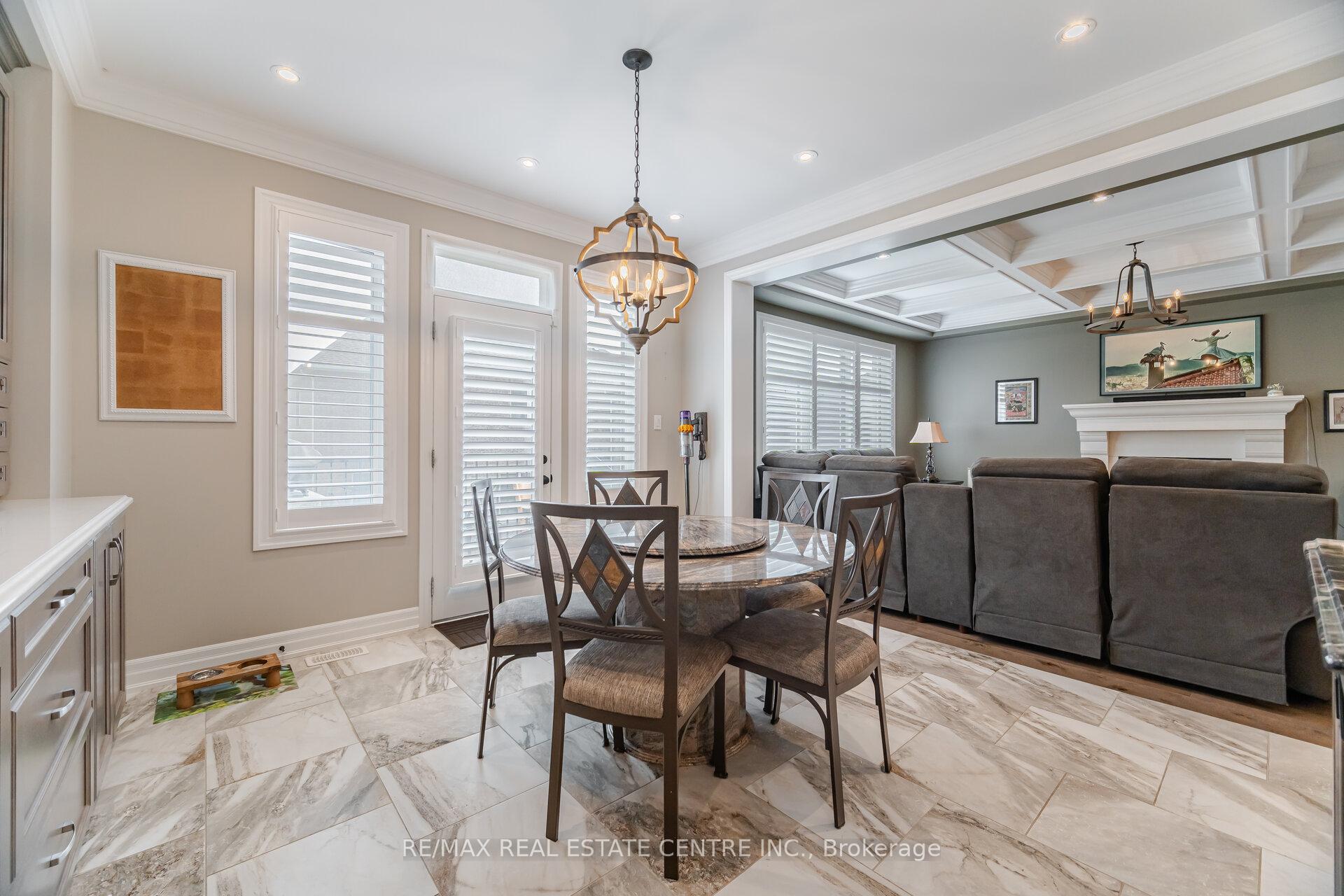 Photo 13 of 156 Camellia Crescent, Oakville, Glenorchy — HOMEH