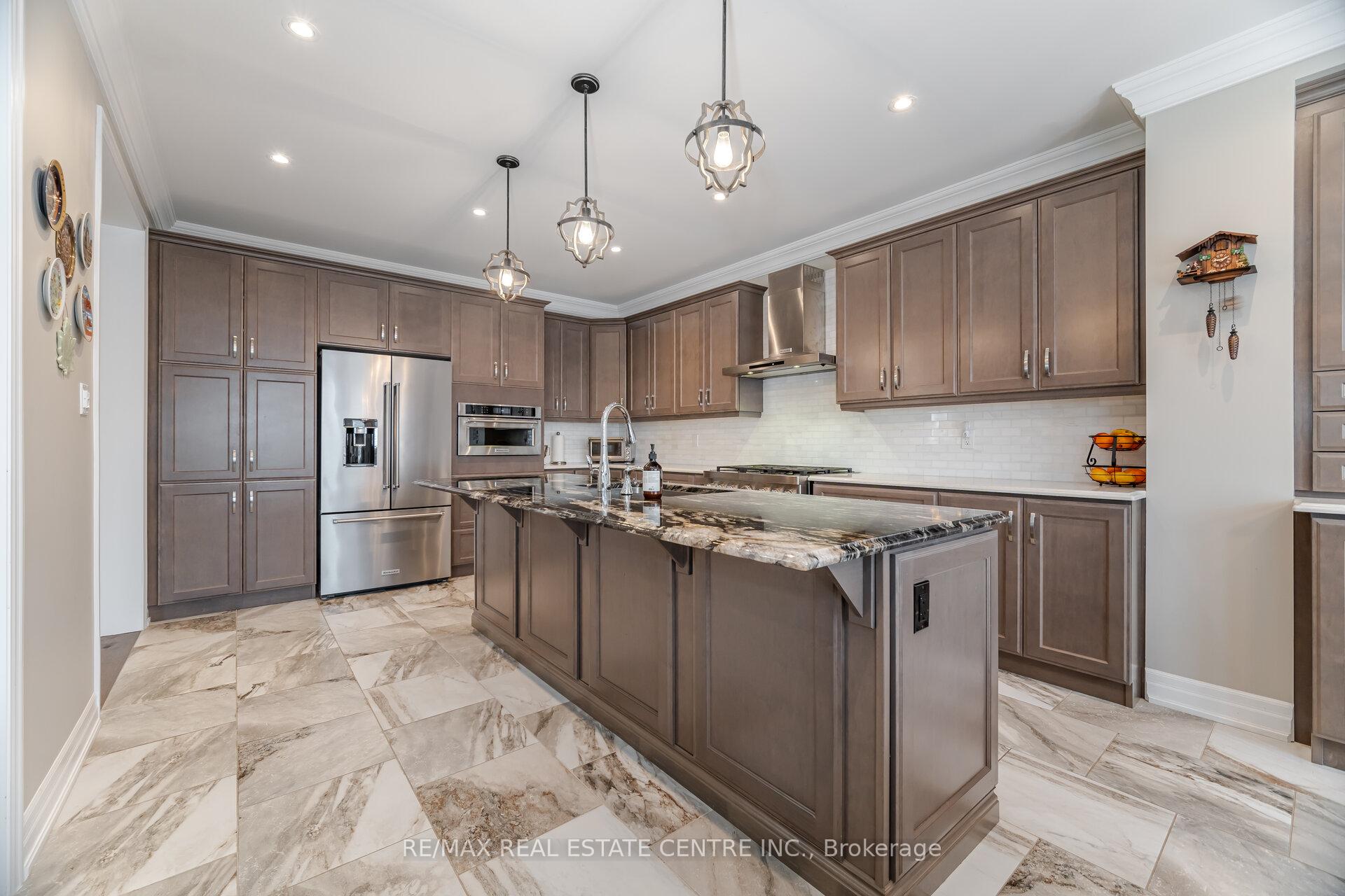 Photo 16 of 156 Camellia Crescent, Oakville, Glenorchy — HOMEH