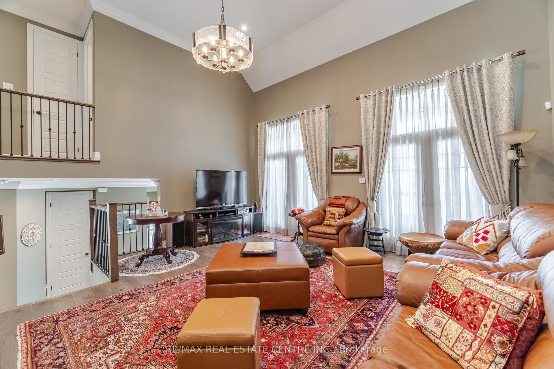 Photo 22 of 156 Camellia Crescent, Oakville, Glenorchy — HOMEH