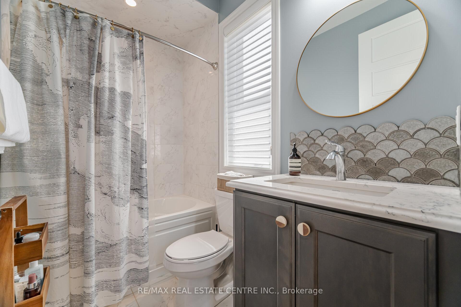 Photo 35 of 156 Camellia Crescent, Oakville, Glenorchy — HOMEH