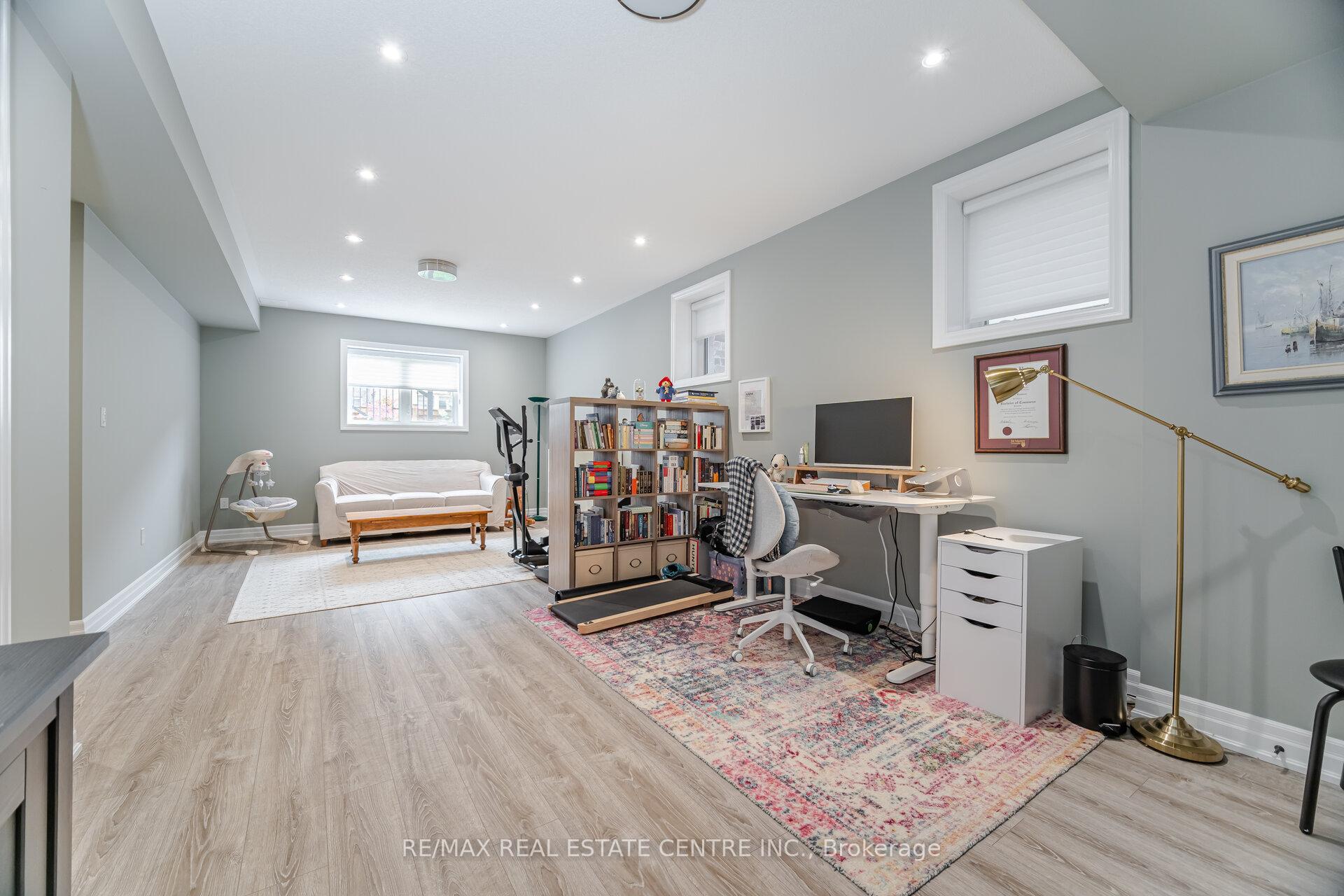 Photo 41 of 156 Camellia Crescent, Oakville, Glenorchy — HOMEH