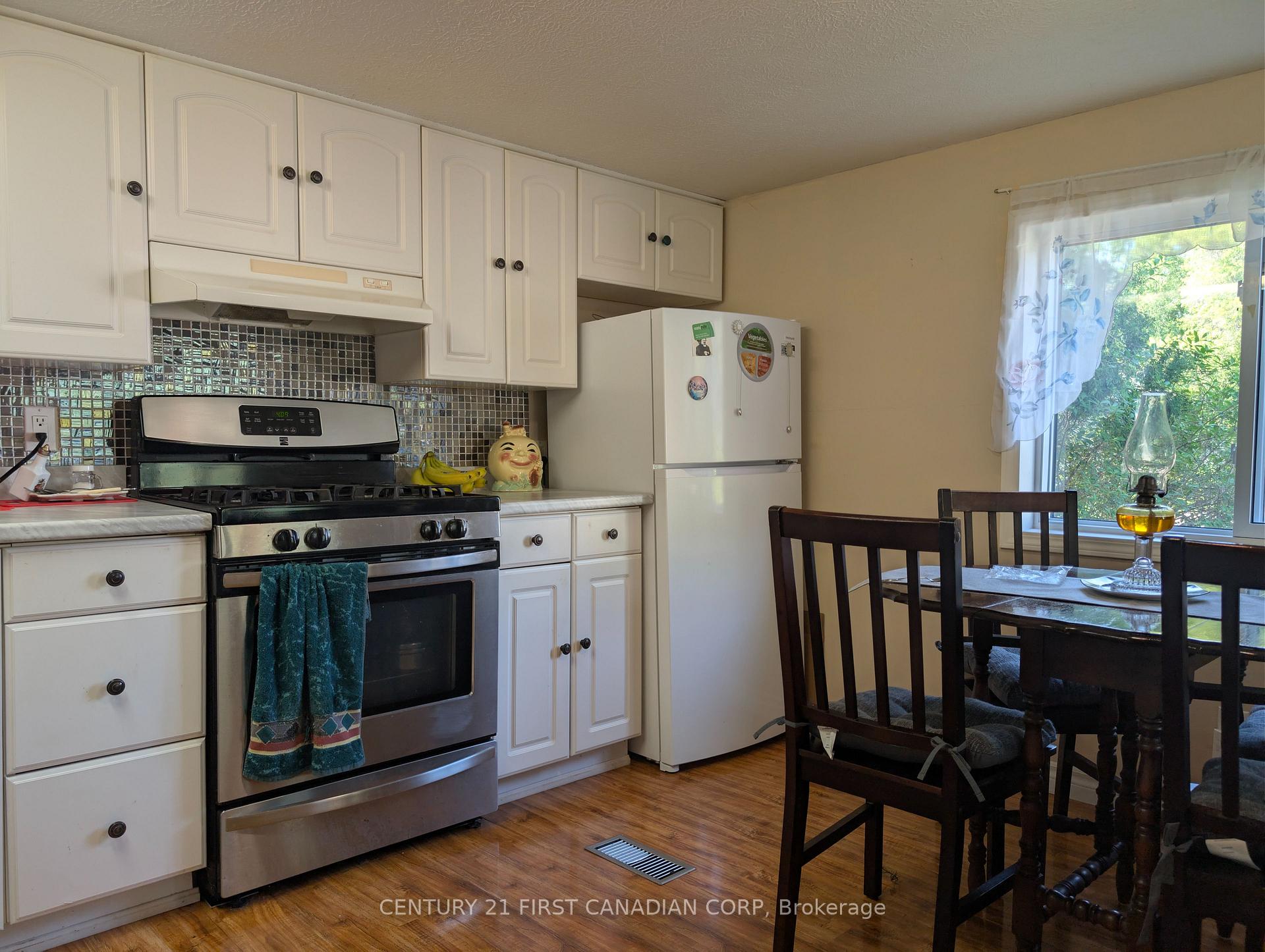 Photo 17 of Unit 40, 79681 Bluewater Highway, Central Huron, Goderich — HOMEH