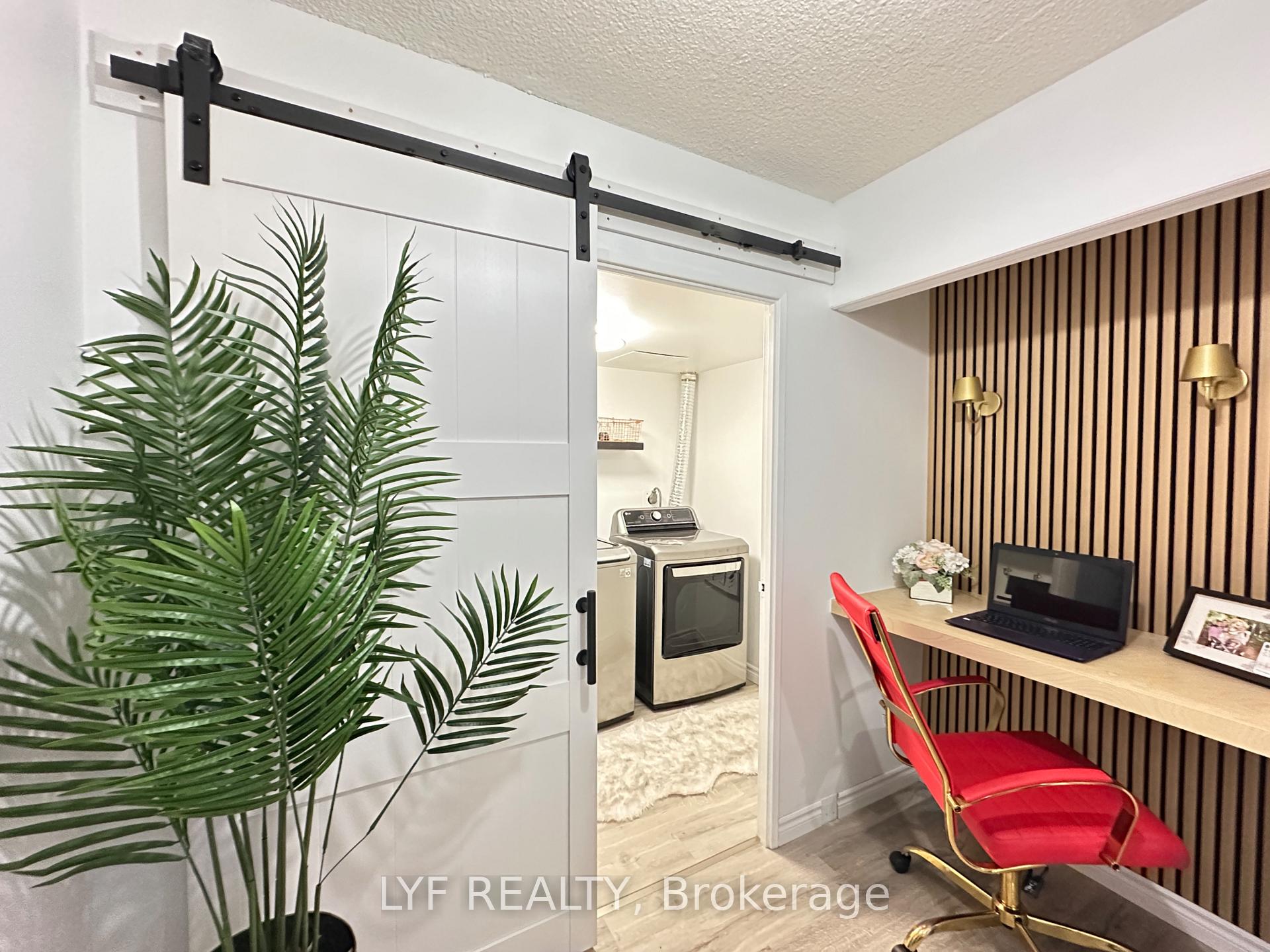 Photo 2 of Unit 401, 81 Millside Drive, Milton, Old Milton — HOMEH