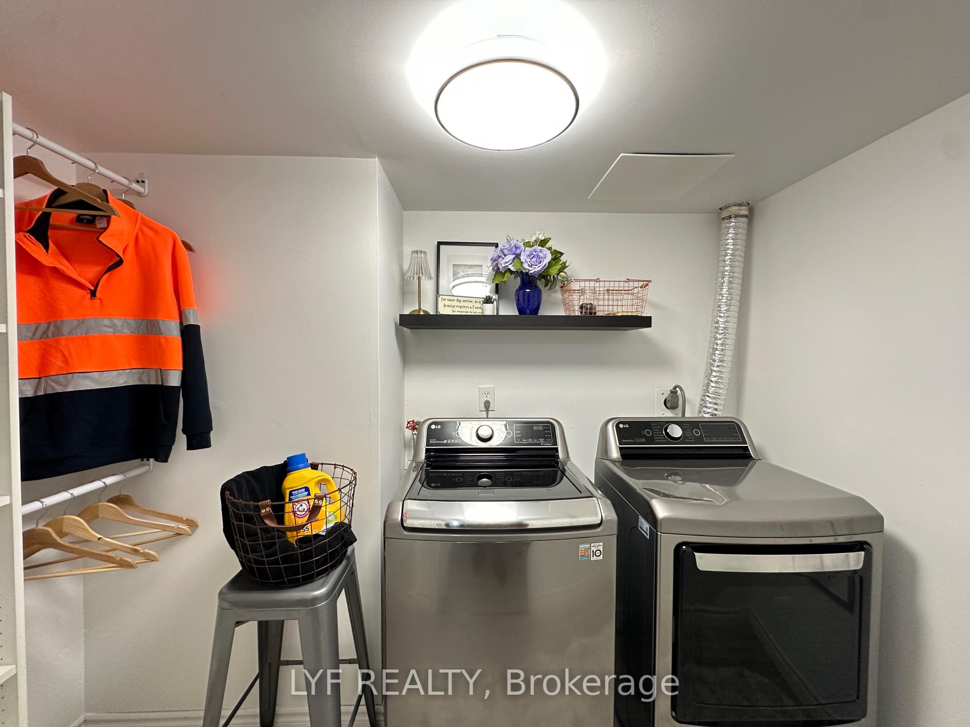 Photo 4 of Unit 401, 81 Millside Drive, Milton, Old Milton — HOMEH