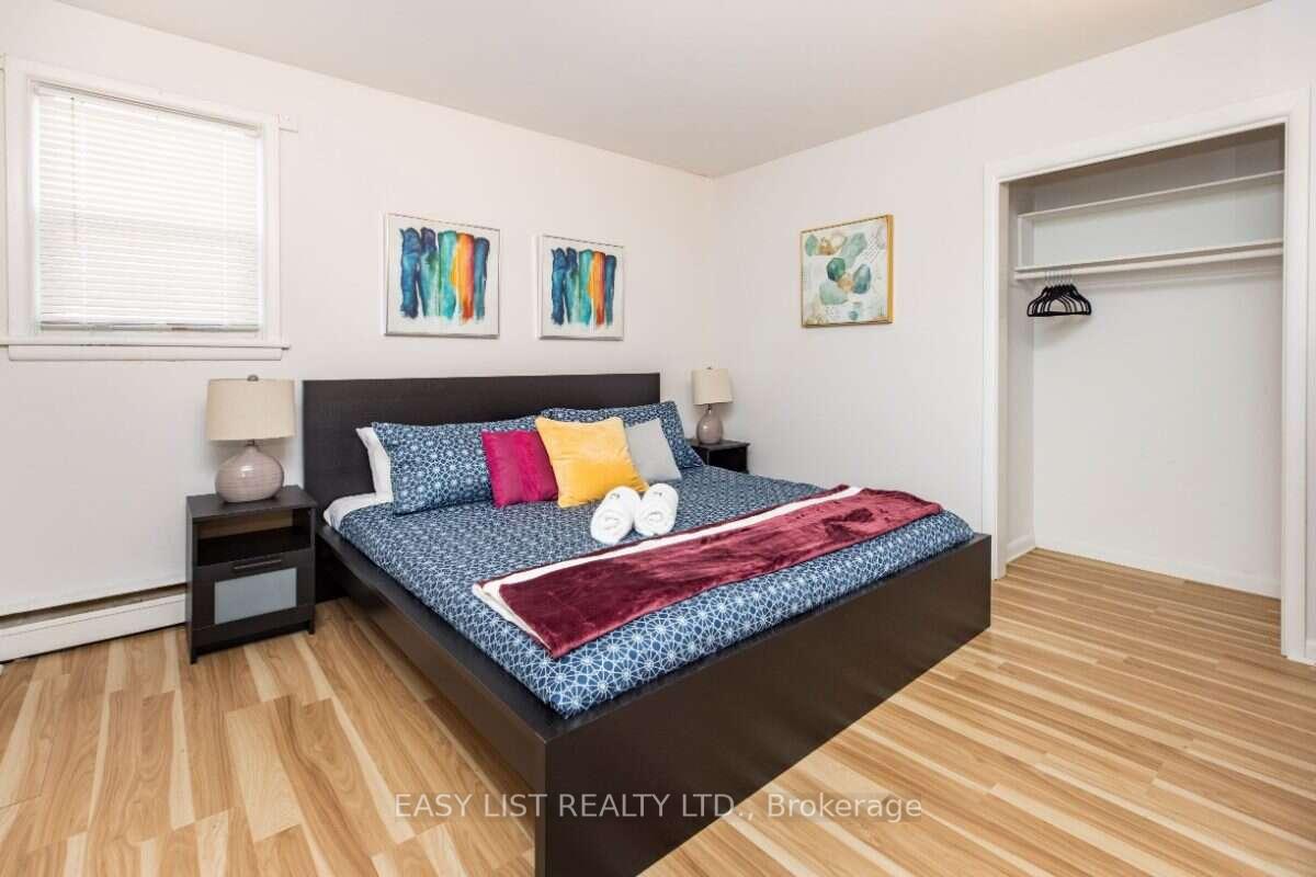 Photo 5 of 203 Marier Avenue, Ottawa, Vanier — HOMEH