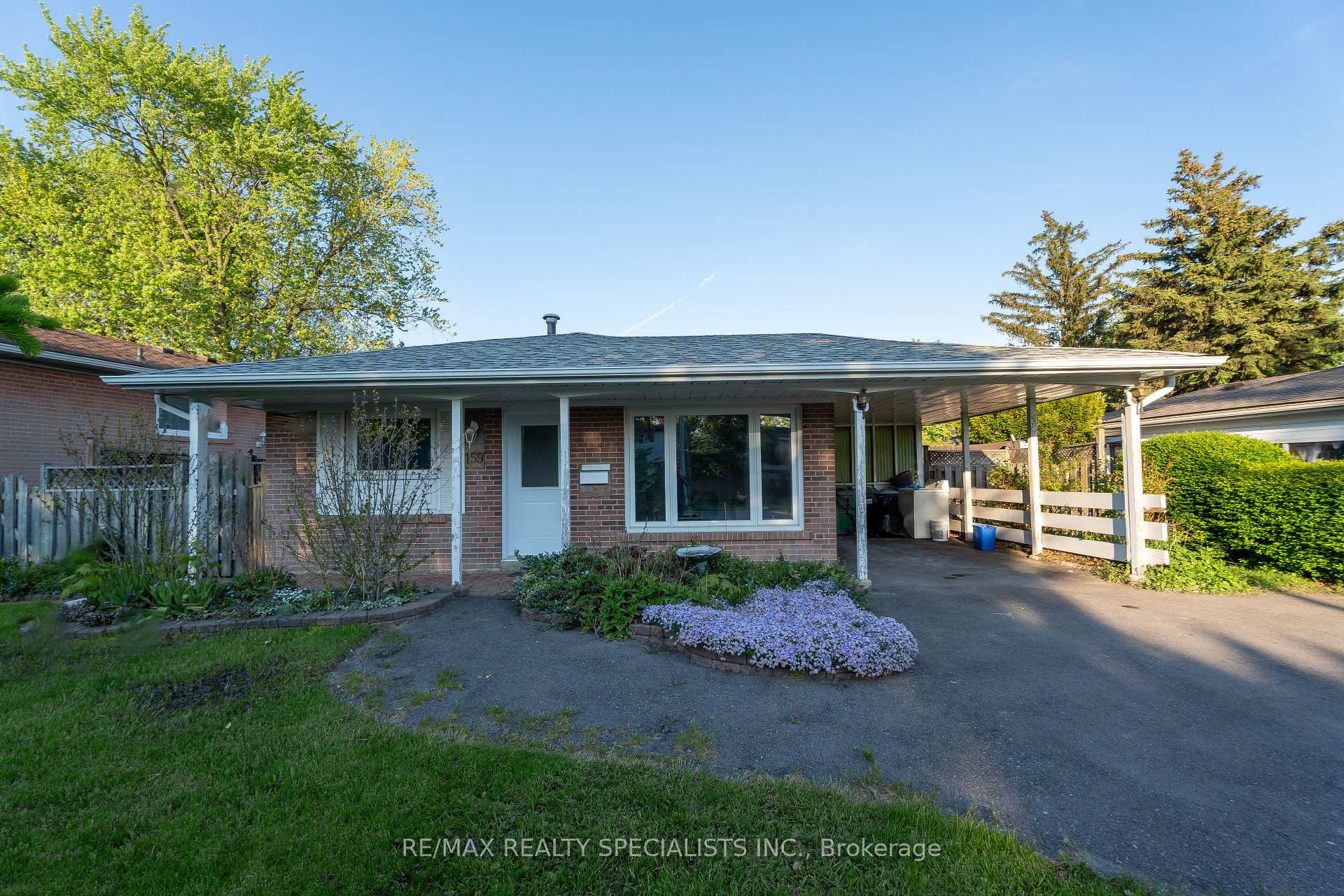 Photo 2 of 159 Bartley Bull Parkway, Brampton, Brampton East — HOMEH