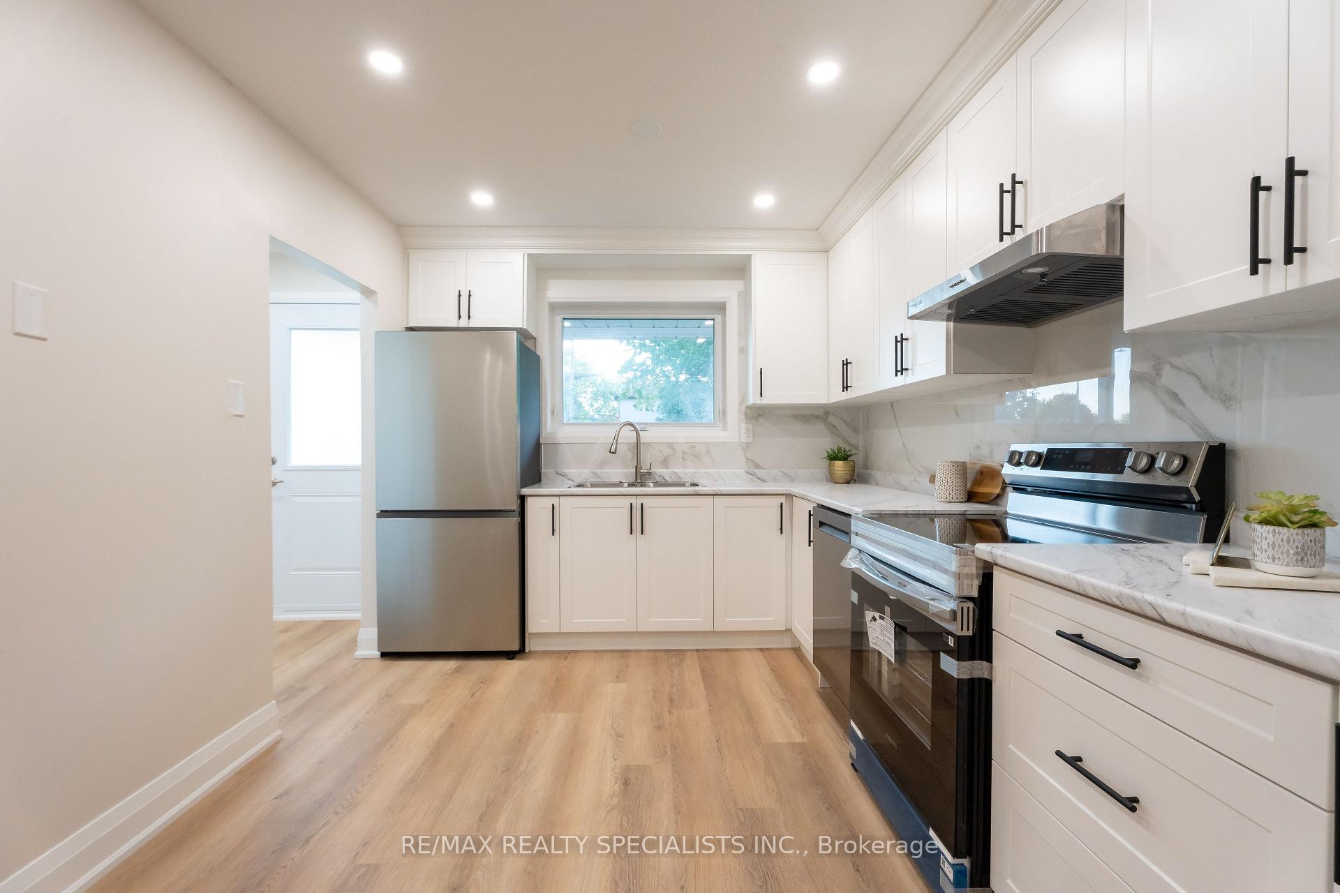 Photo 8 of 159 Bartley Bull Parkway, Brampton, Brampton East — HOMEH