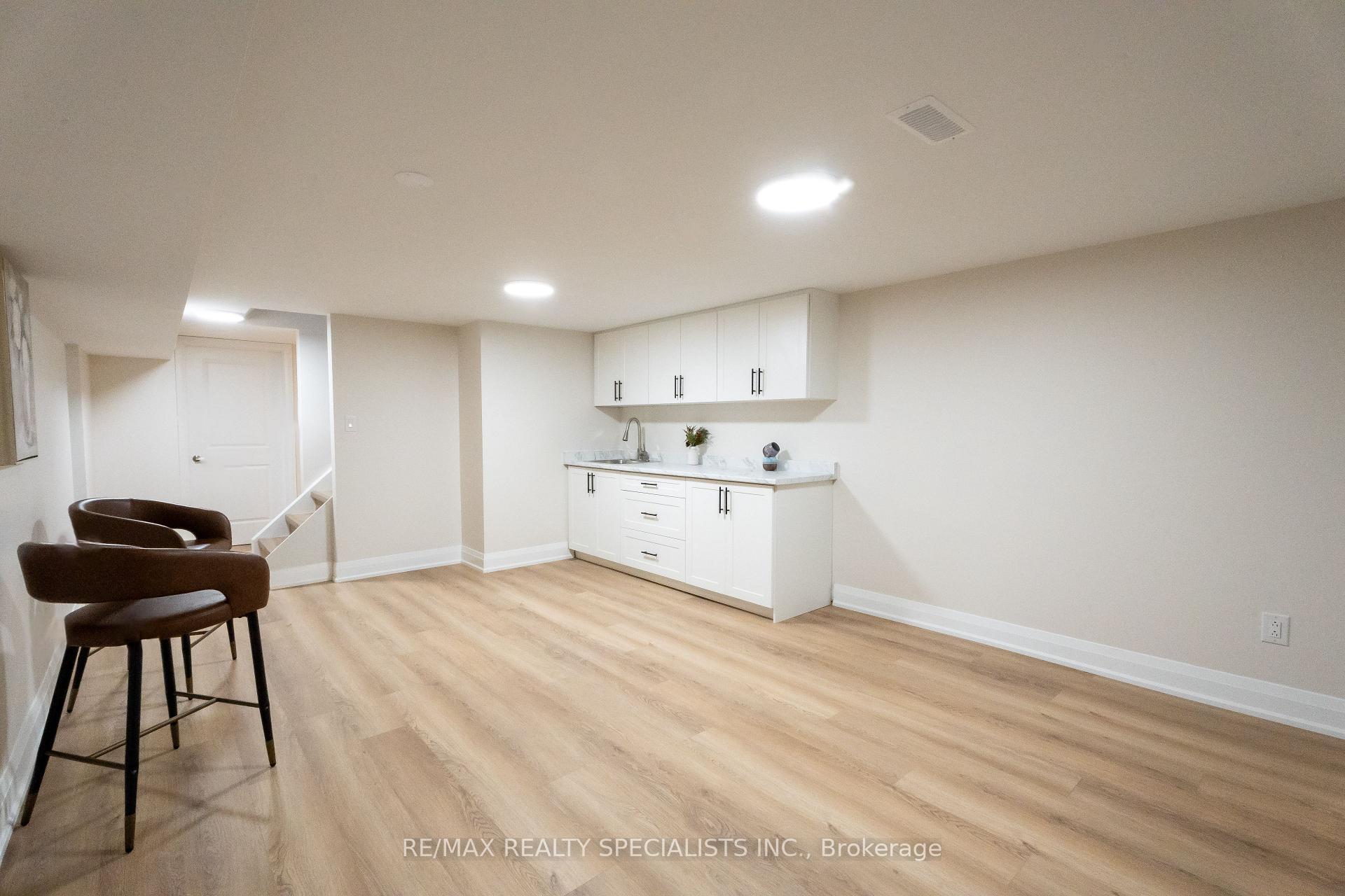 Photo 25 of 159 Bartley Bull Parkway, Brampton, Brampton East — HOMEH