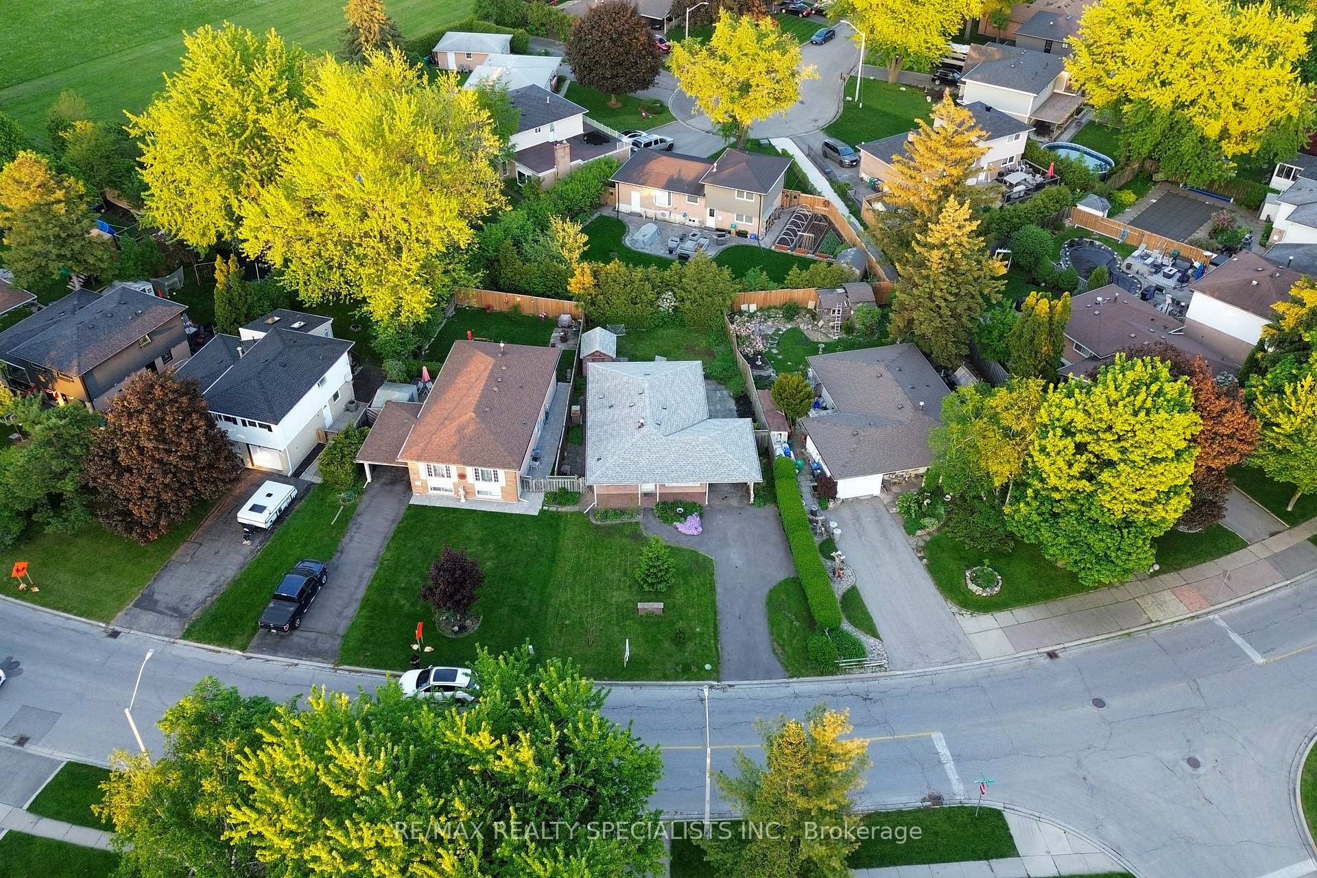 Photo 37 of 159 Bartley Bull Parkway, Brampton, Brampton East — HOMEH
