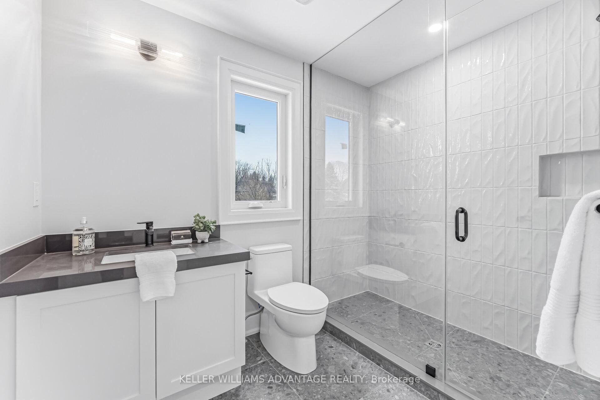 Photo 37 of 711 Hillview Crescent, Pickering, West Shore — HOMEH