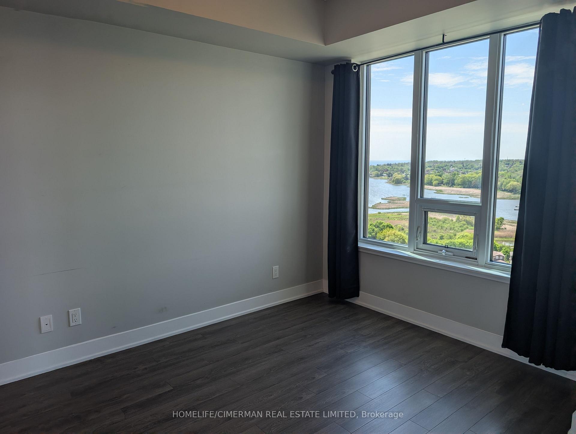 Photo 5 of Unit Lph--07, 1215 Bayly Street, Pickering, Bay Ridges — HOMEH