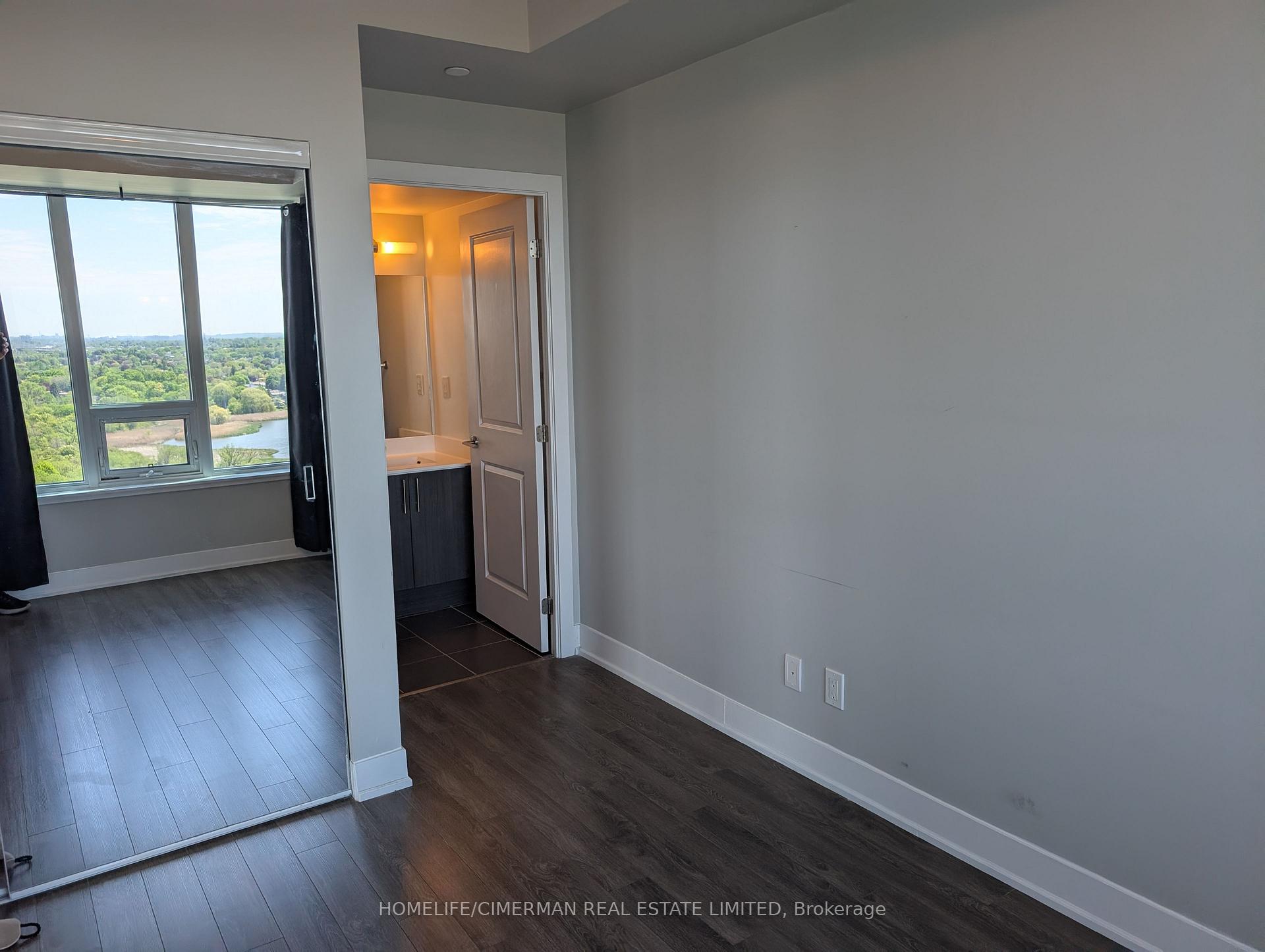 Photo 6 of Unit Lph--07, 1215 Bayly Street, Pickering, Bay Ridges — HOMEH