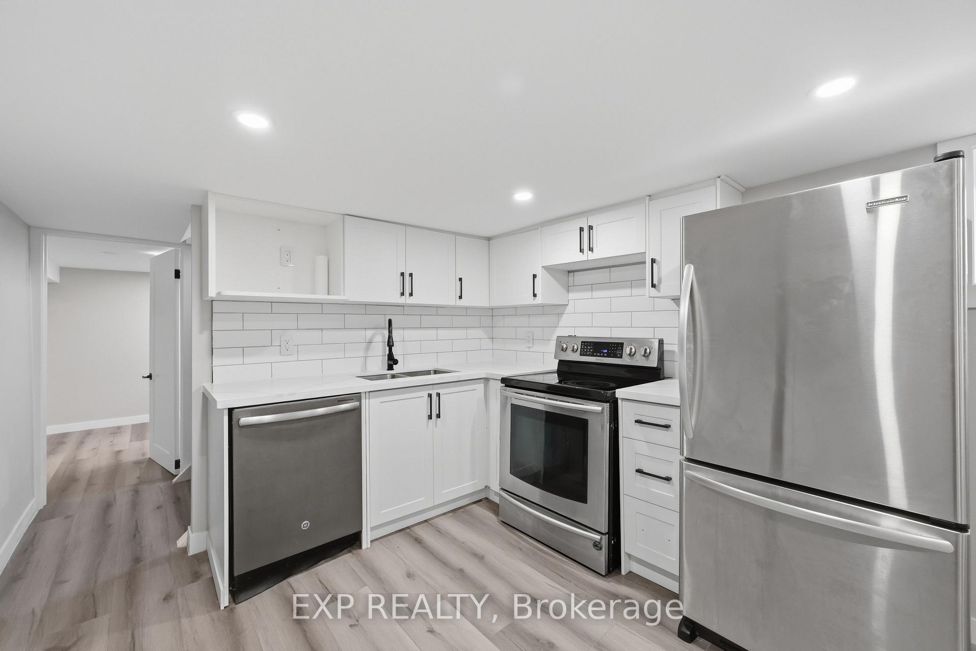 Photo 20 of 70 Mackay Avenue, London, South E — HOMEH