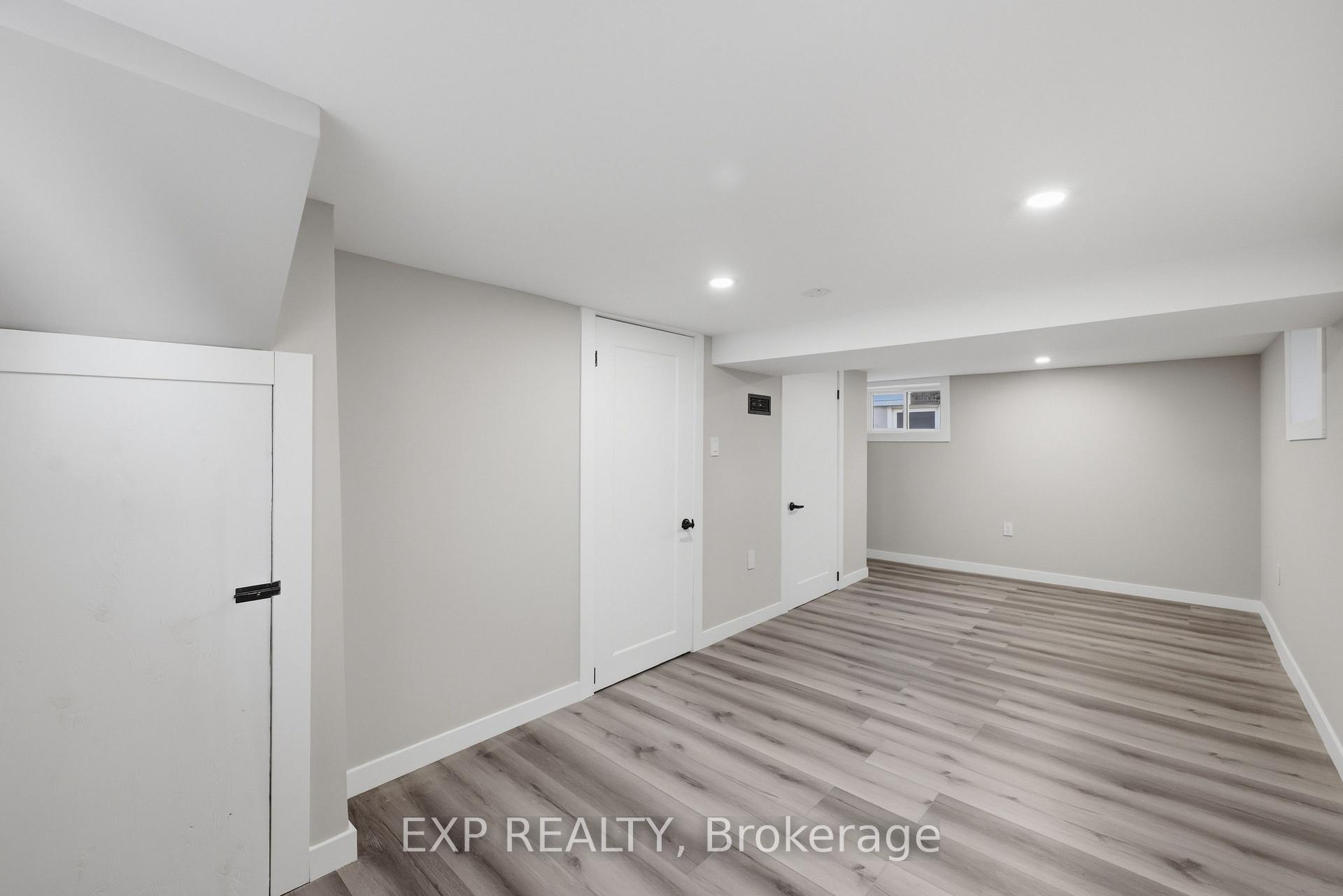 Photo 24 of 70 Mackay Avenue, London, South E — HOMEH