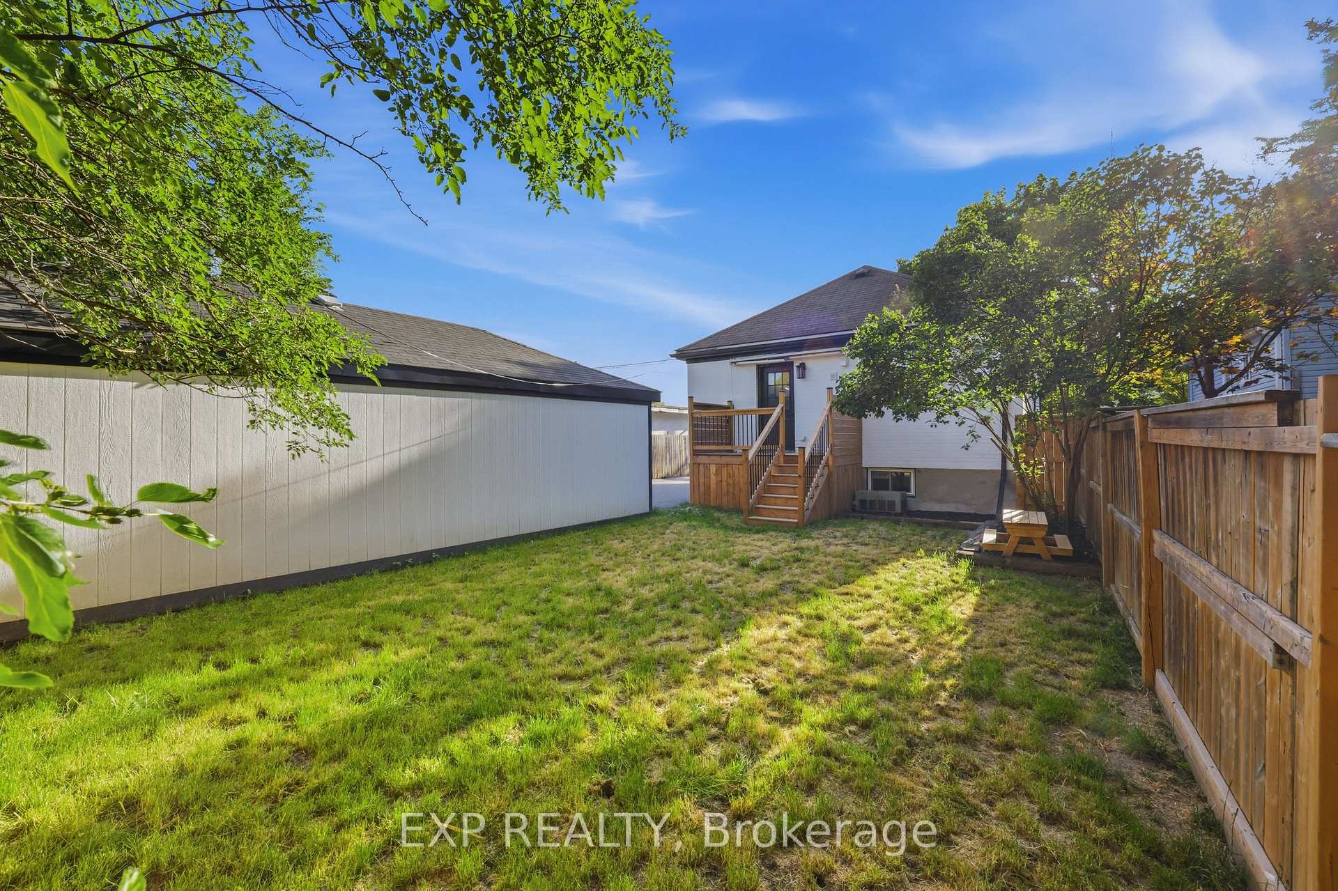 Photo 34 of 70 Mackay Avenue, London, South E — HOMEH