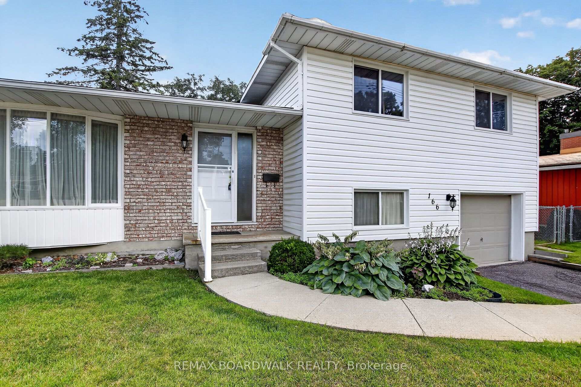 Photo 1 of 166 Dan Street, Arnprior, Arnprior — HOMEH