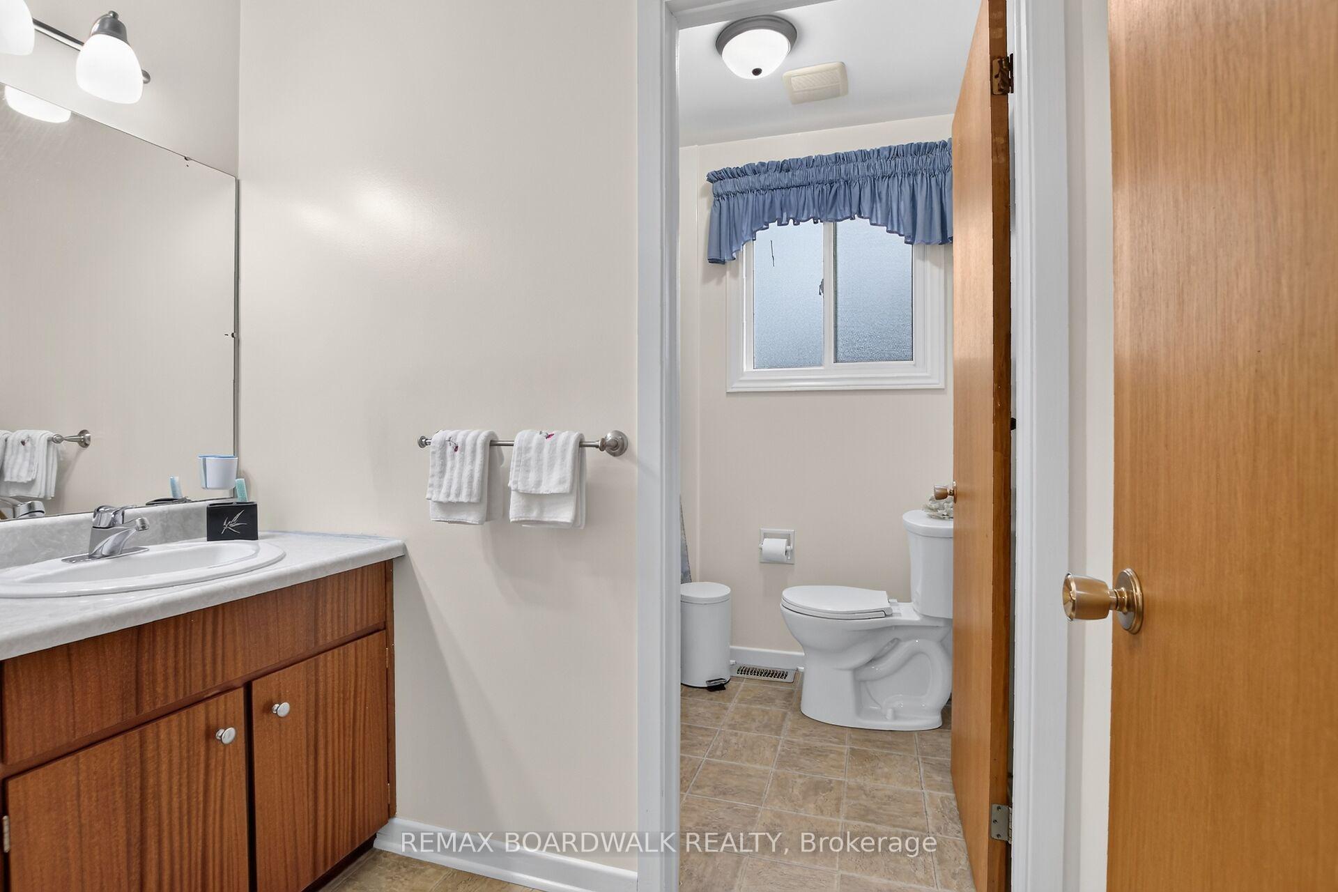 Photo 9 of 166 Dan Street, Arnprior, Arnprior — HOMEH