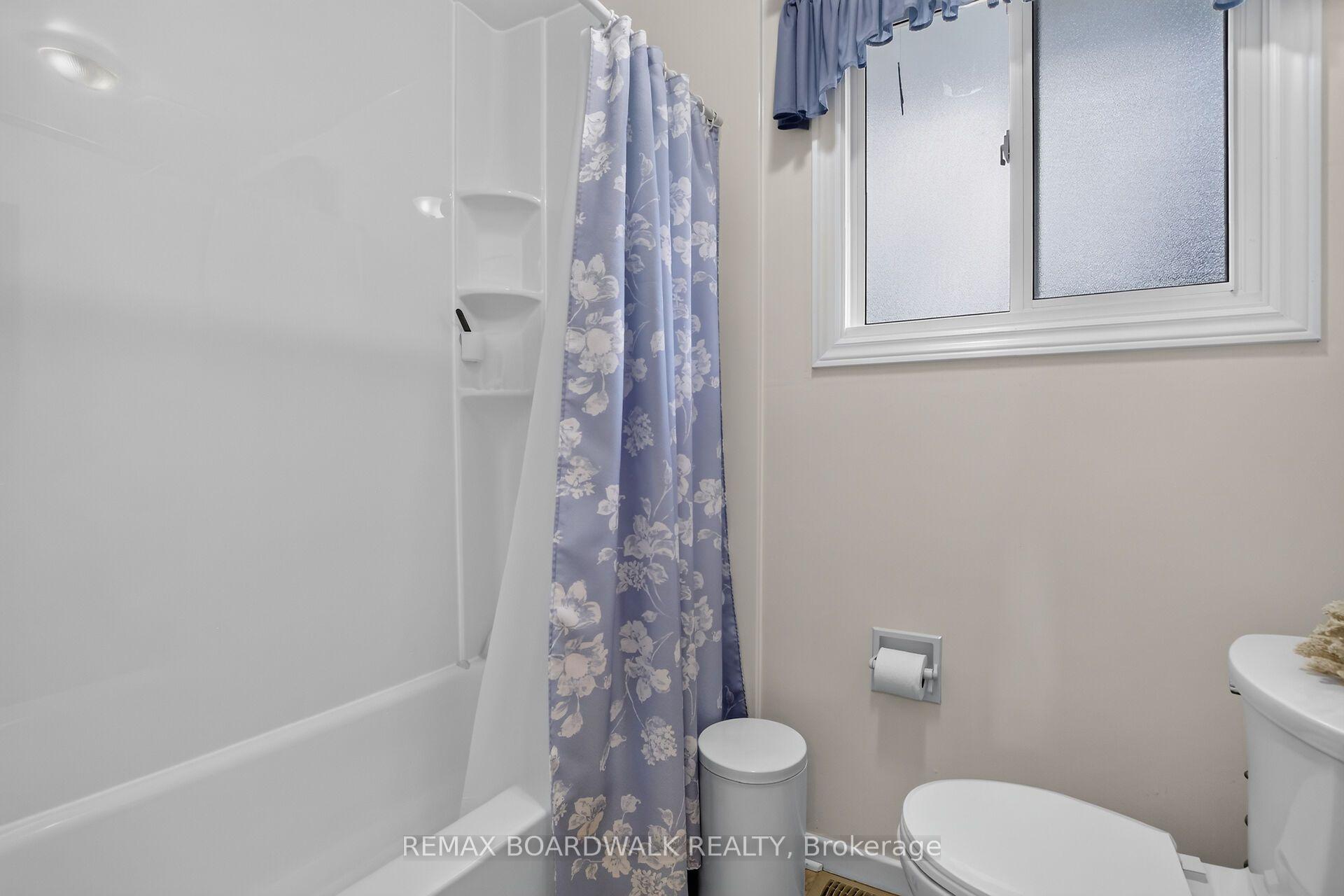 Photo 13 of 166 Dan Street, Arnprior, Arnprior — HOMEH