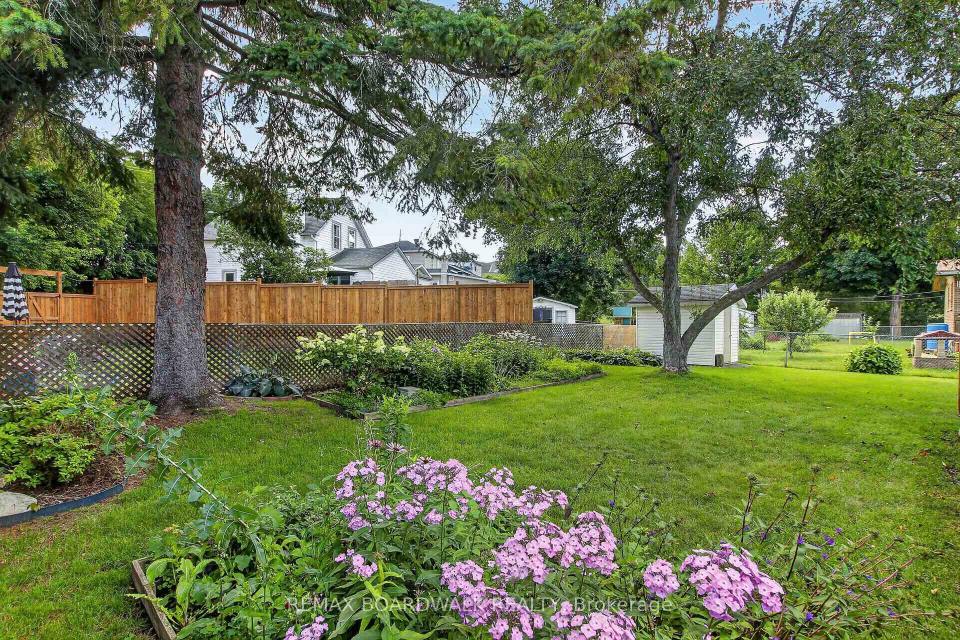 Photo 18 of 166 Dan Street, Arnprior, Arnprior — HOMEH
