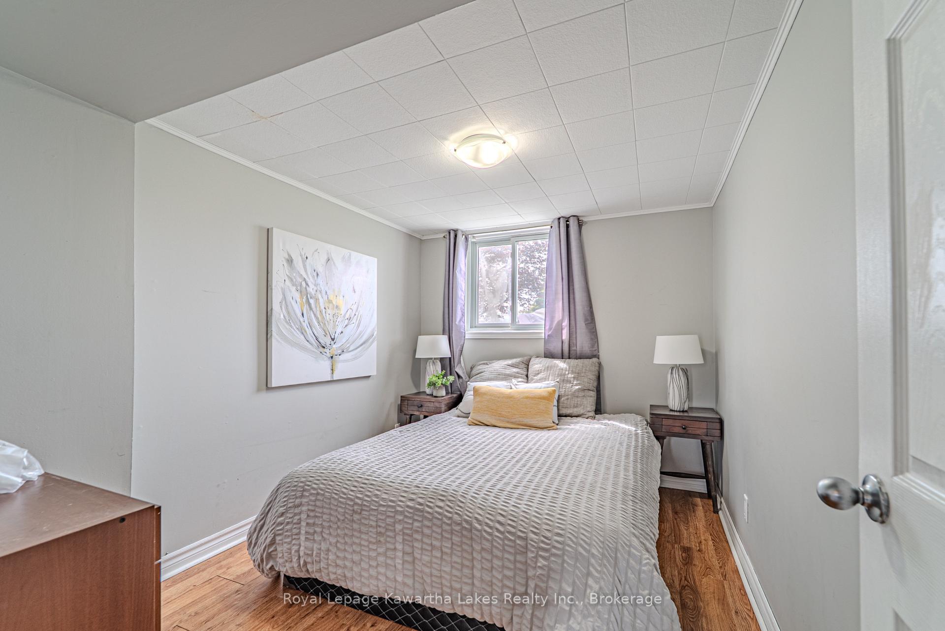 Photo 6 of 645 Hayden Crescent, Cobourg — HOMEH