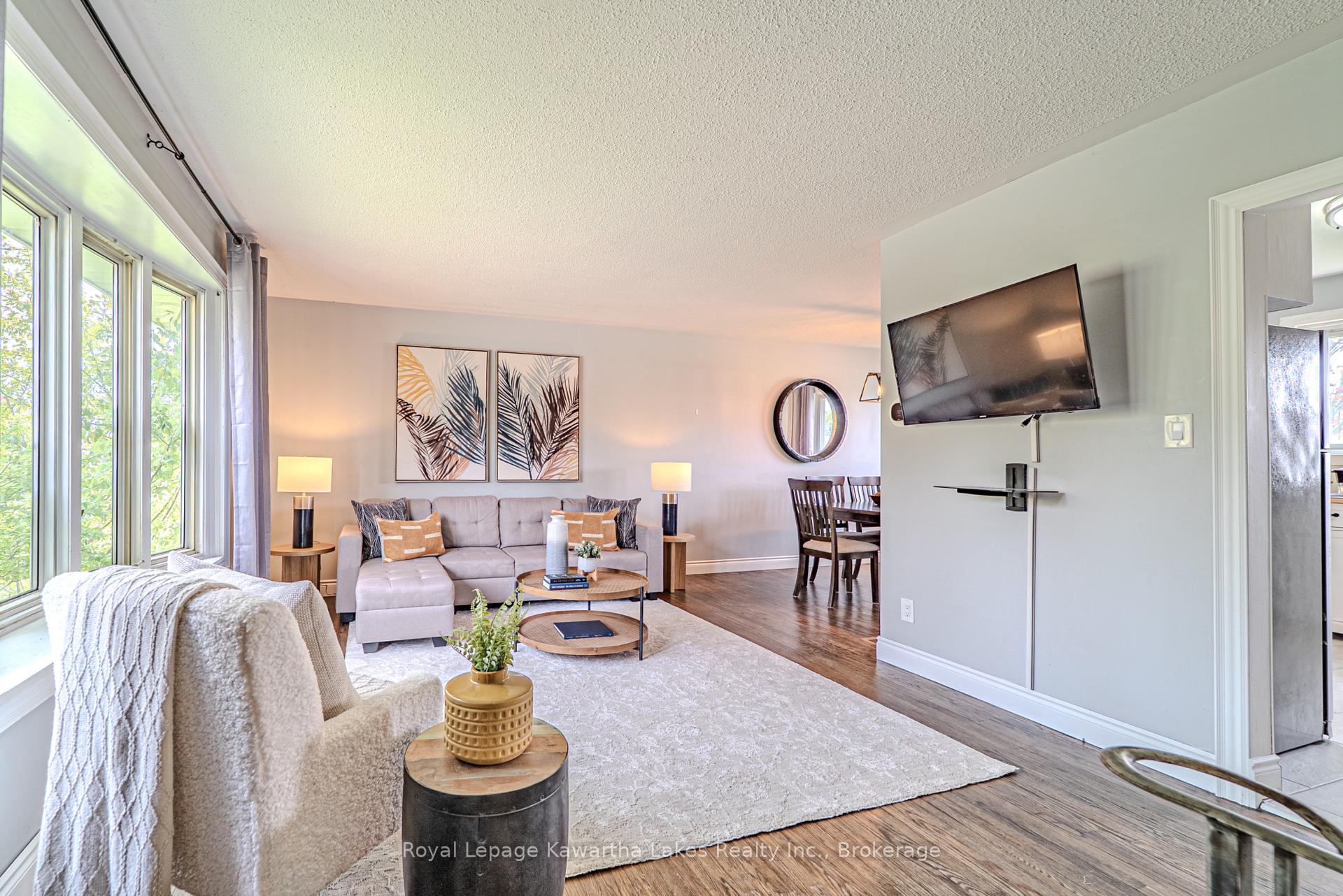 Photo 8 of 645 Hayden Crescent, Cobourg — HOMEH