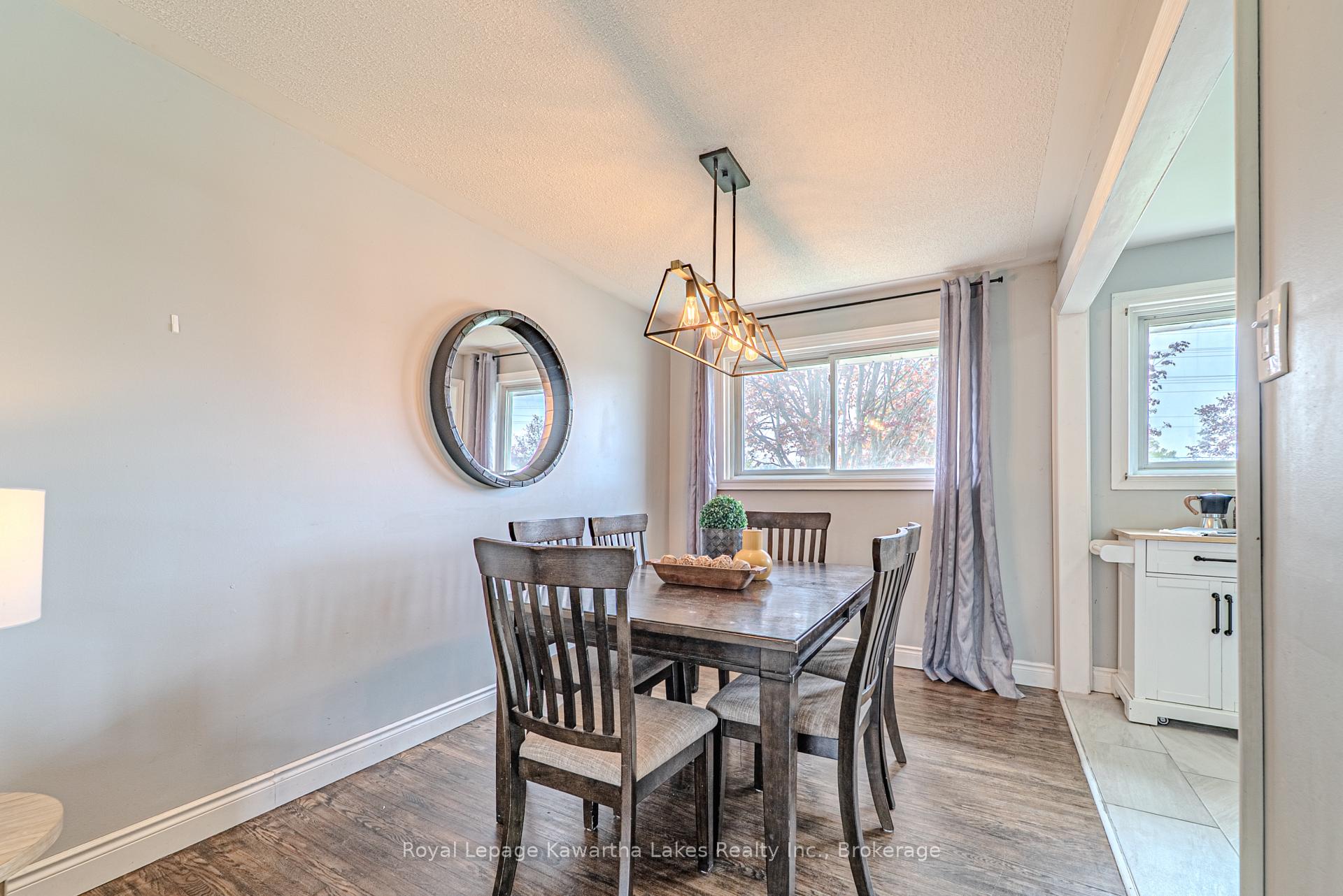 Photo 11 of 645 Hayden Crescent, Cobourg — HOMEH