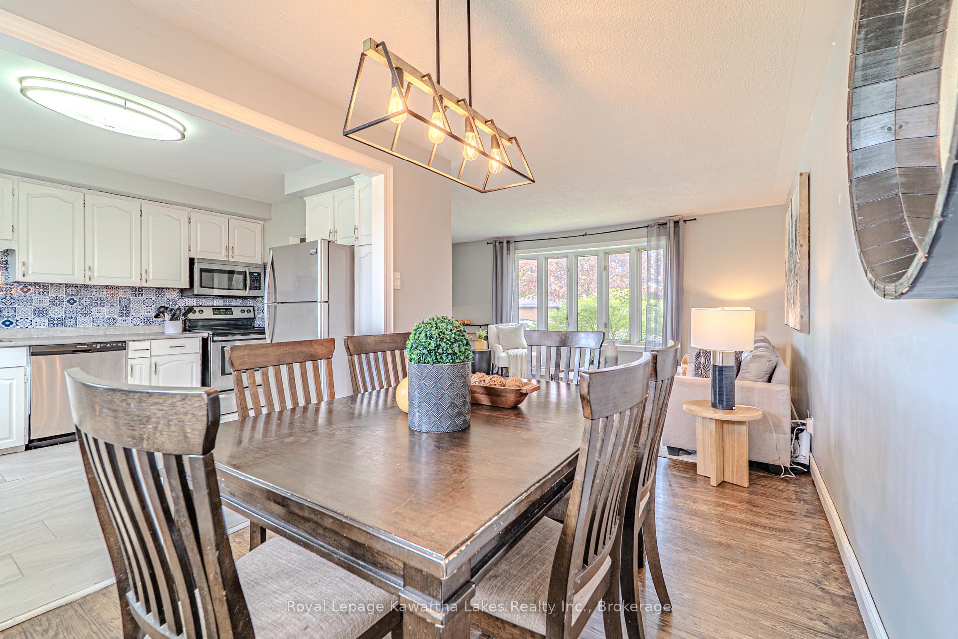 Photo 12 of 645 Hayden Crescent, Cobourg — HOMEH