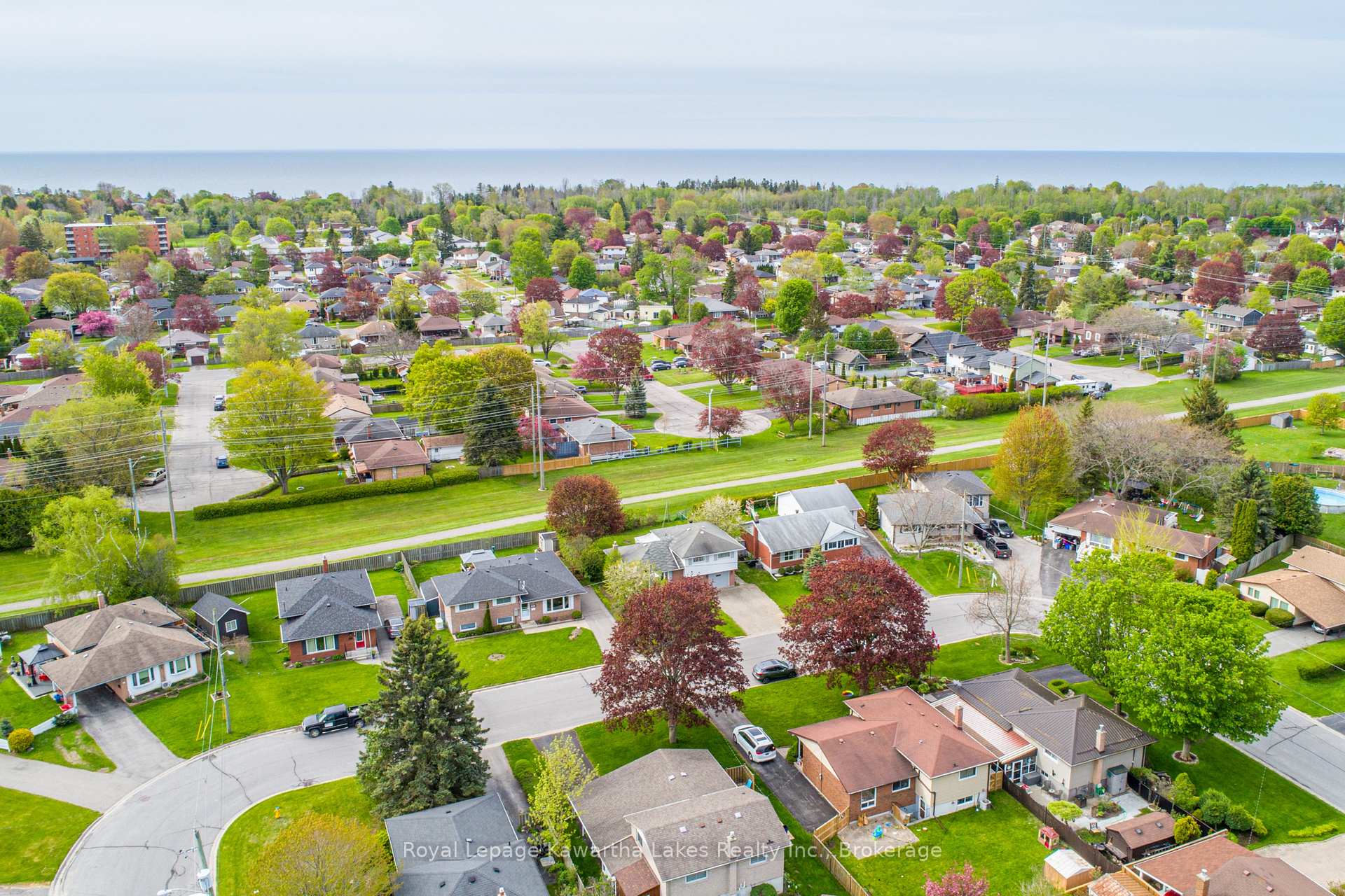 Photo 26 of 645 Hayden Crescent, Cobourg — HOMEH