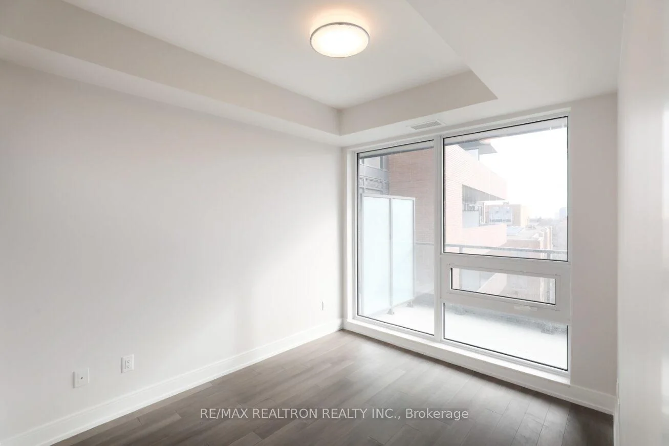 Photo 7 of Unit 307, 2525 Bathurst Street, Toronto, Forest Hill North — HOMEH