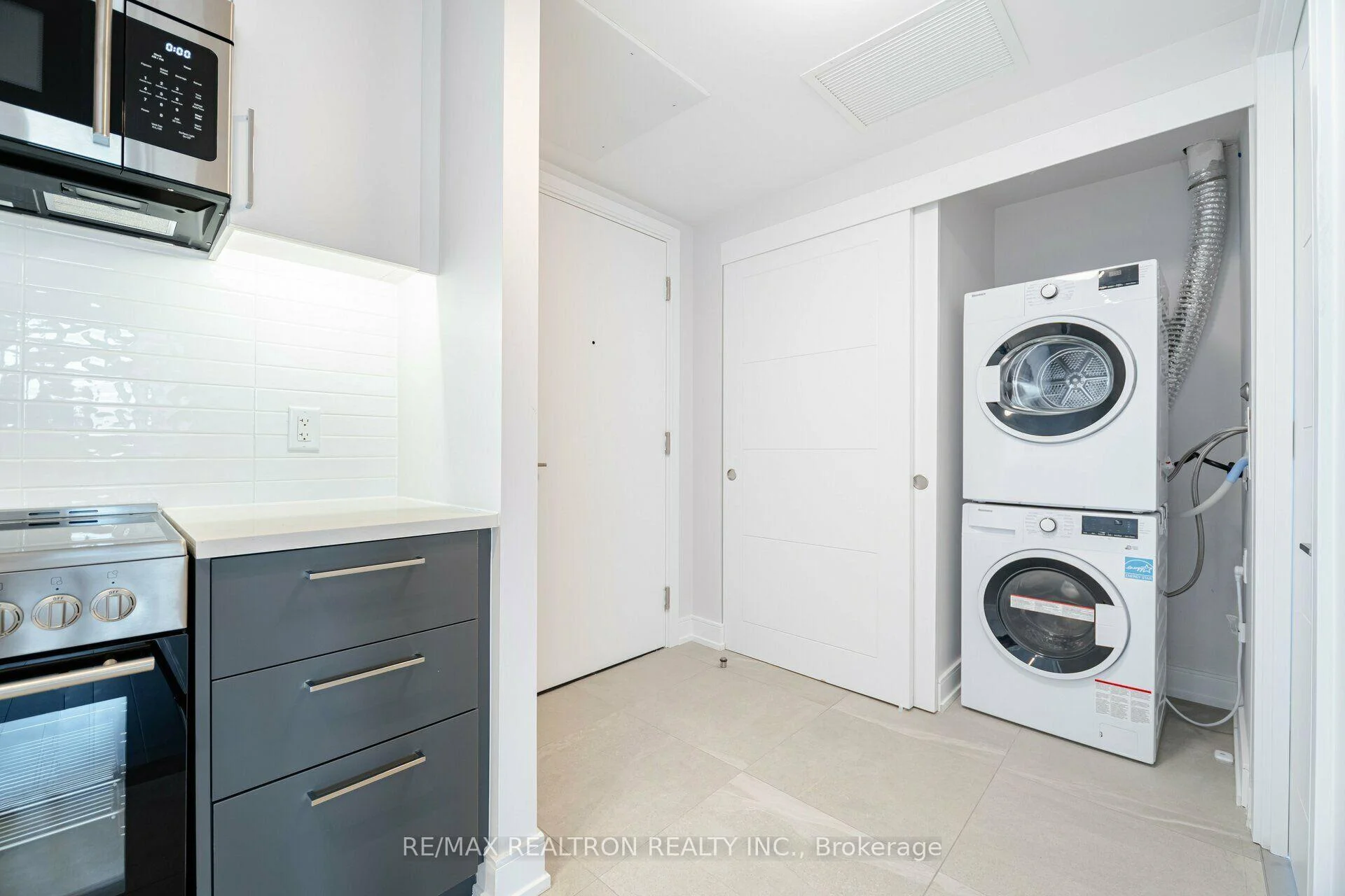 Photo 30 of Unit 307, 2525 Bathurst Street, Toronto, Forest Hill North — HOMEH