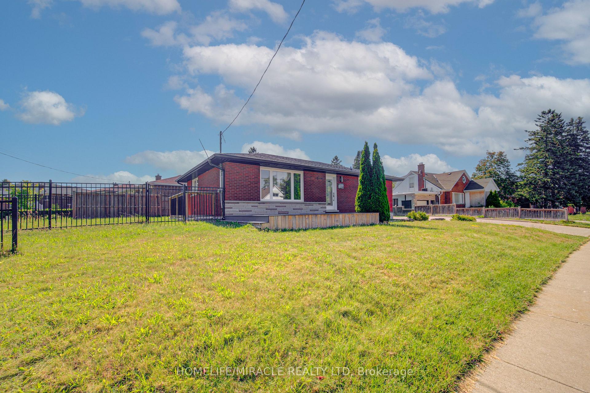 Photo 1 of 161 Kipling Avenue, Kitchener, Vanier - Kitchener — HOMEH