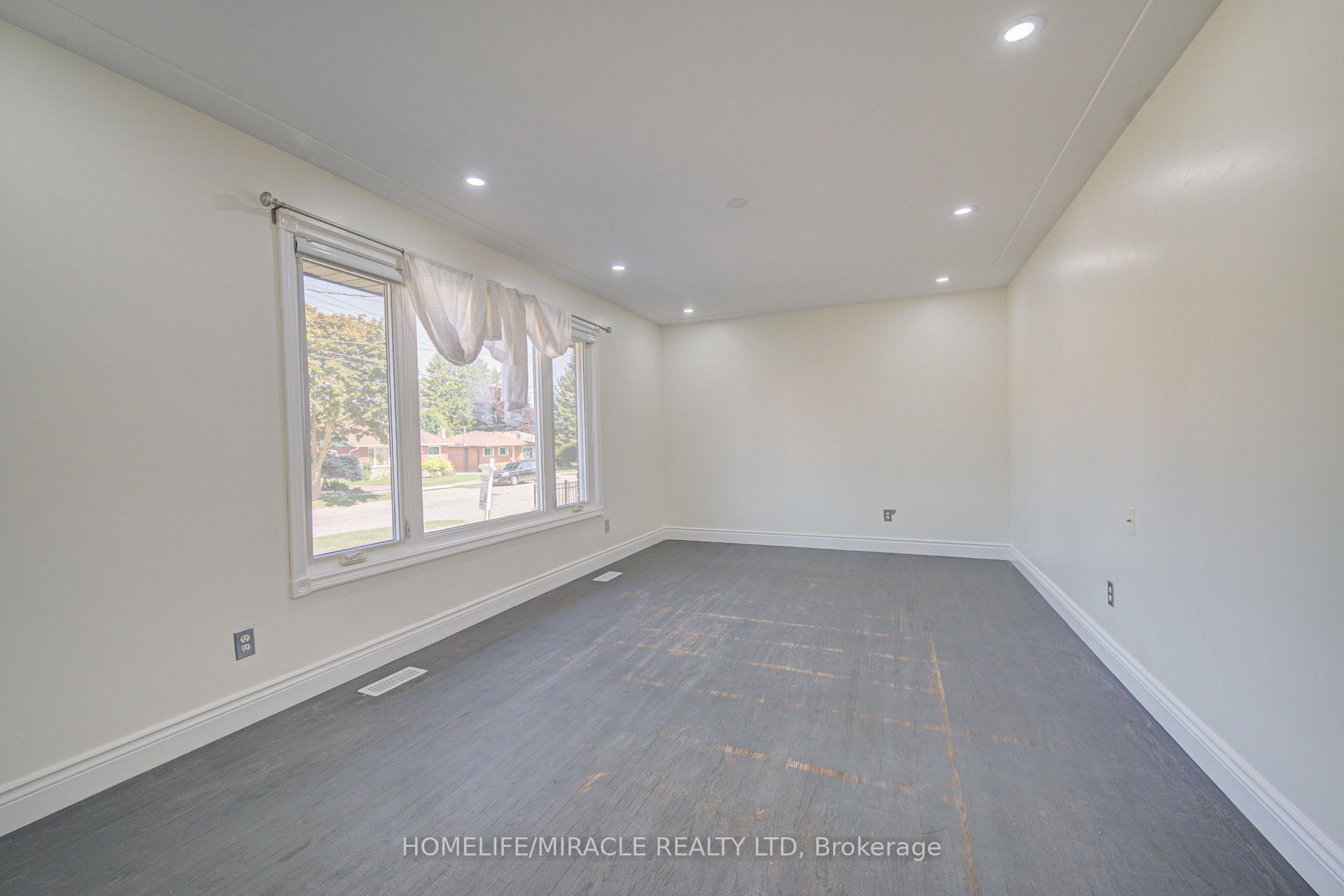 Photo 10 of 161 Kipling Avenue, Kitchener, Vanier - Kitchener — HOMEH