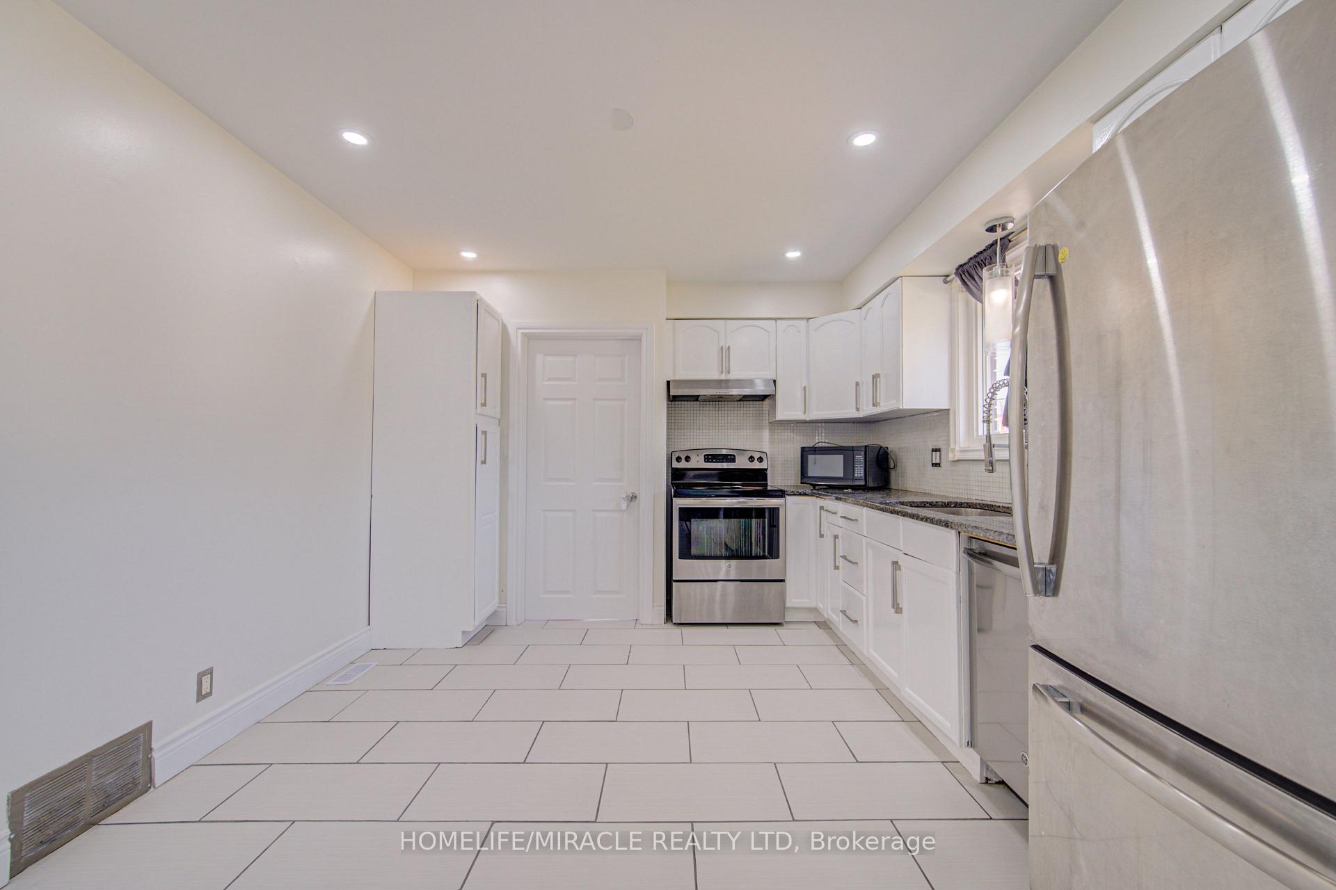 Photo 14 of 161 Kipling Avenue, Kitchener, Vanier - Kitchener — HOMEH