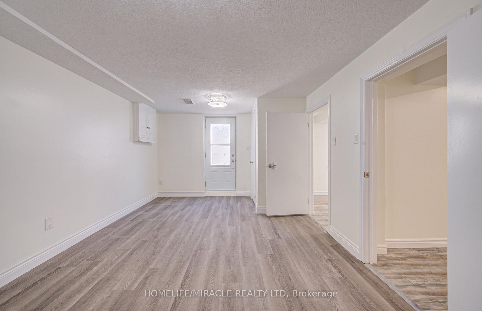 Photo 35 of 161 Kipling Avenue, Kitchener, Vanier - Kitchener — HOMEH