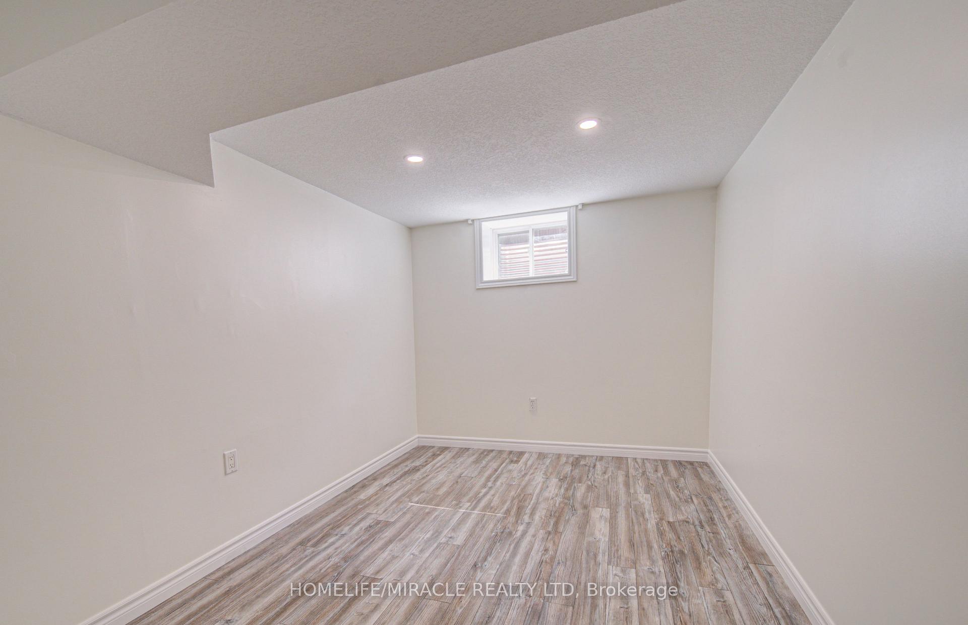 Photo 37 of 161 Kipling Avenue, Kitchener, Vanier - Kitchener — HOMEH