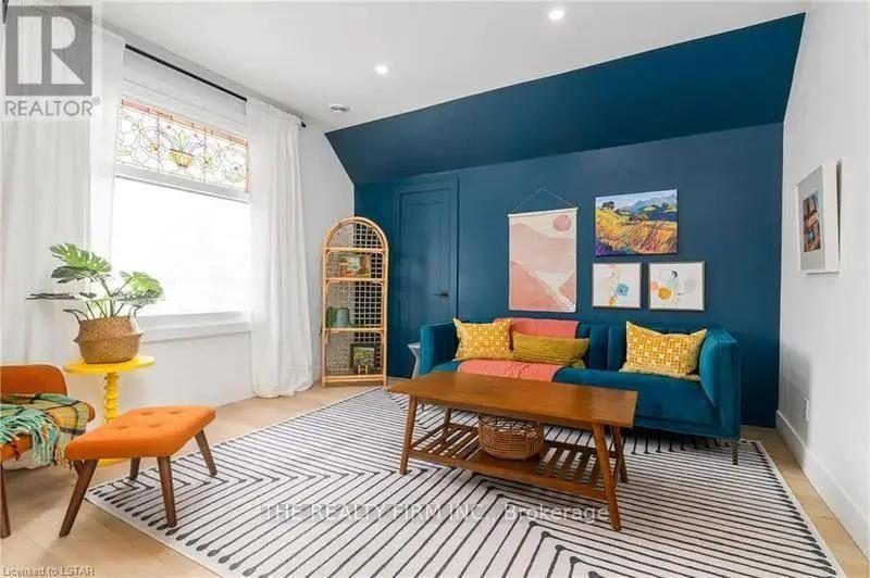 Photo 1 of Unit 3, 304 Oxford Street E, London, East B — HOMEH