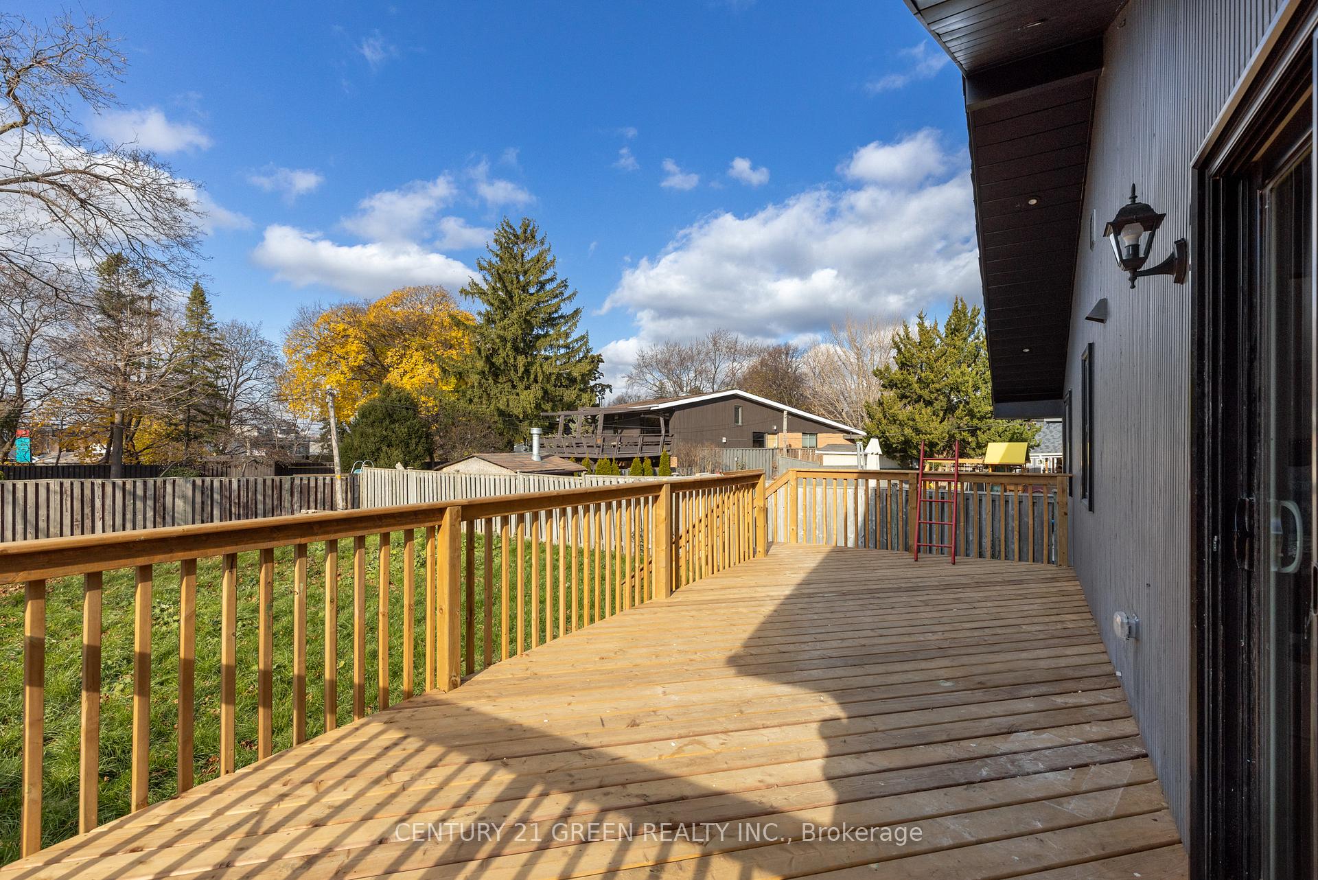 Photo 26 of Unit MAIN, 32 Brookridge Drive, Scarborough, Bendale — HOMEH