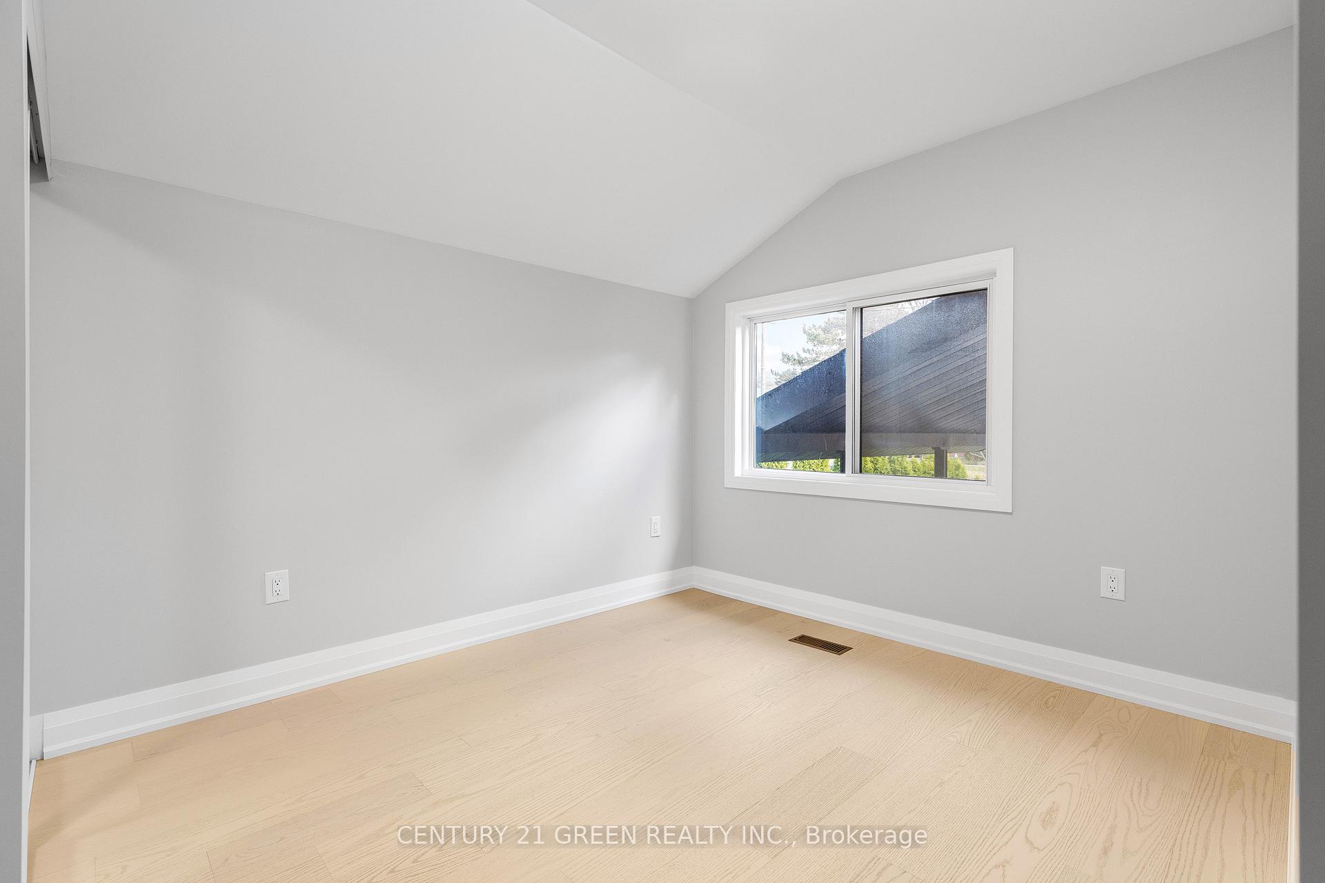 Photo 28 of Unit MAIN, 32 Brookridge Drive, Scarborough, Bendale — HOMEH