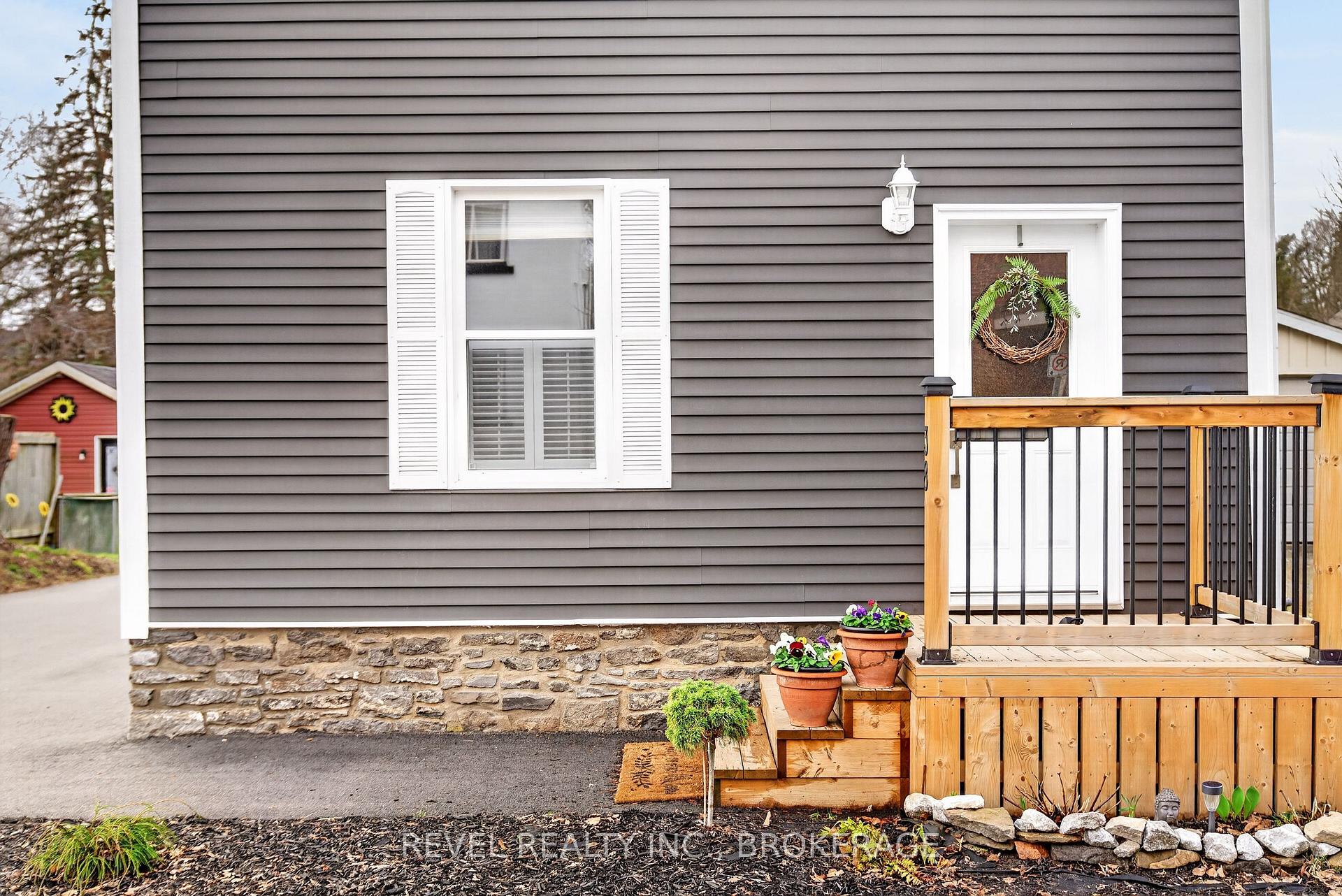 Photo 32 of 38 Bennett Street, Brockville, Brockville — HOMEH