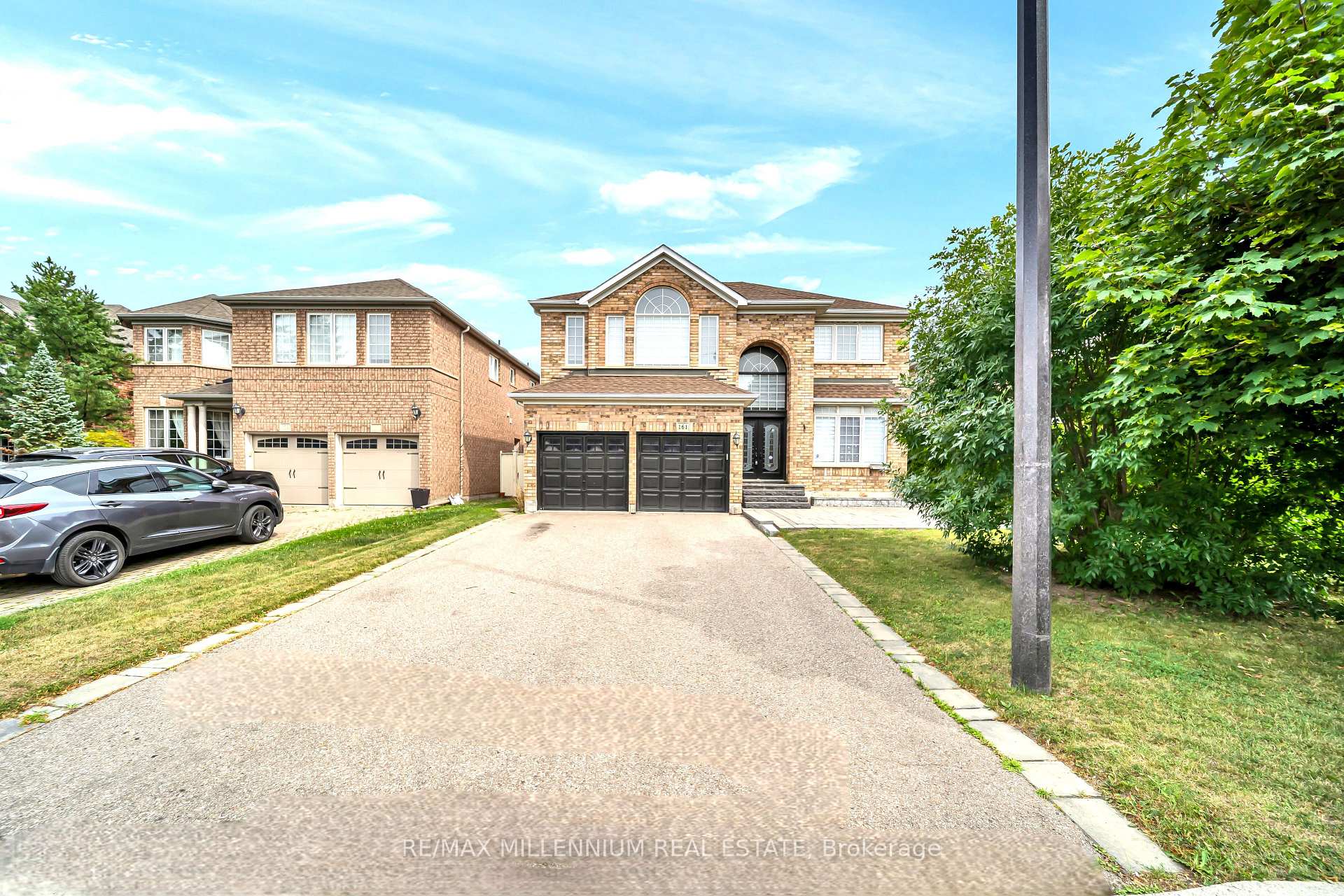 Photo 1 of 161 Julia Valentia Avenue, Vaughan, Sonoma Heights — HOMEH