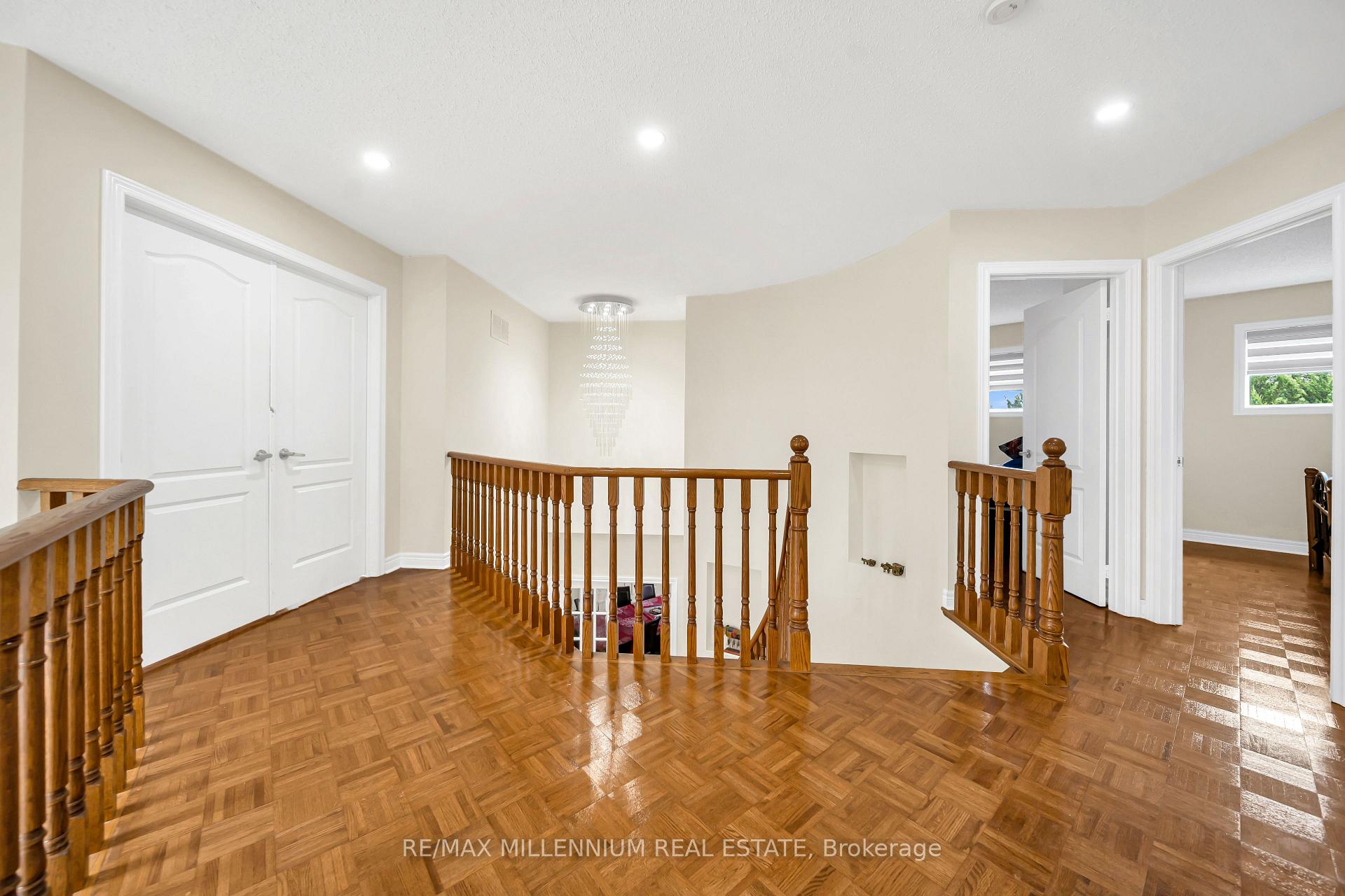 Photo 25 of 161 Julia Valentia Avenue, Vaughan, Sonoma Heights — HOMEH