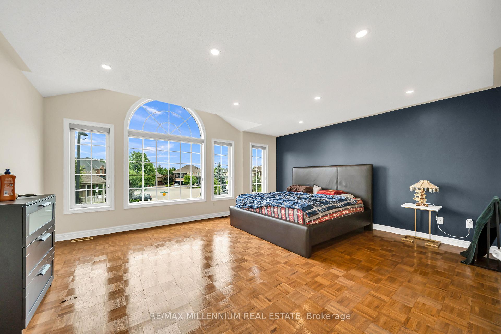 Photo 26 of 161 Julia Valentia Avenue, Vaughan, Sonoma Heights — HOMEH