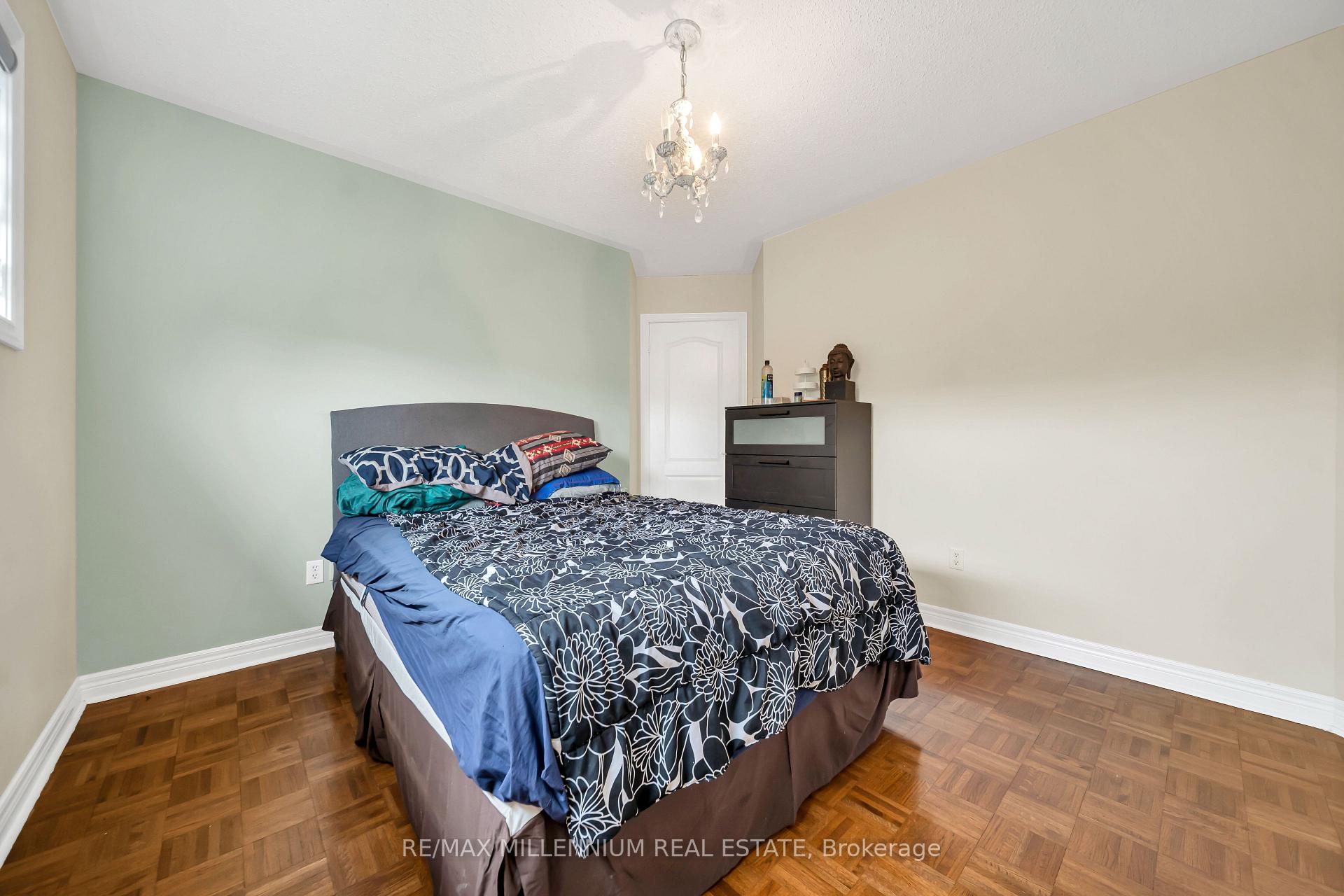 Photo 37 of 161 Julia Valentia Avenue, Vaughan, Sonoma Heights — HOMEH