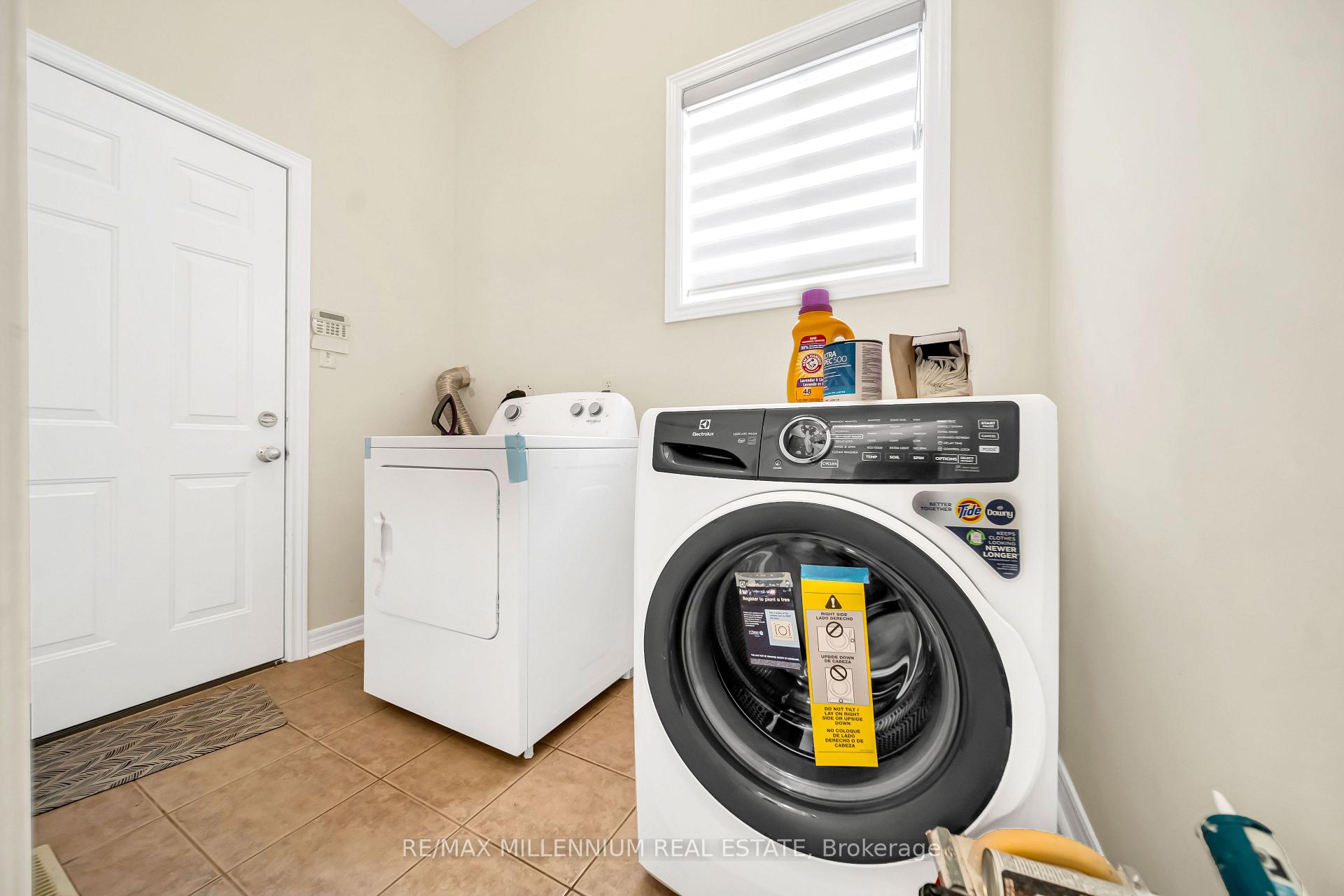 Photo 41 of 161 Julia Valentia Avenue, Vaughan, Sonoma Heights — HOMEH