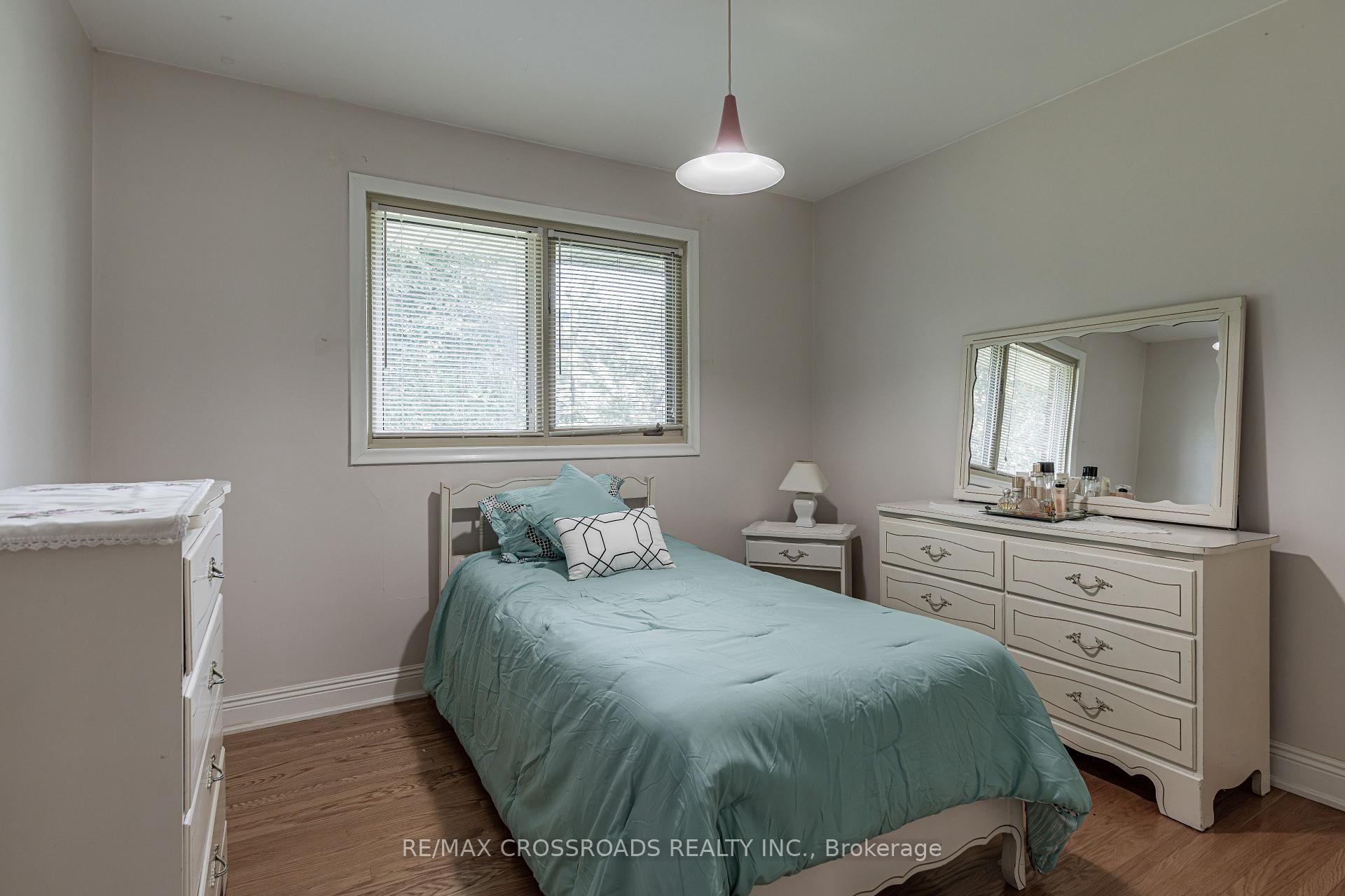 Photo 38 of 166 Elizabeth Crescent N, Whitby, Blue Grass Meadows — HOMEH