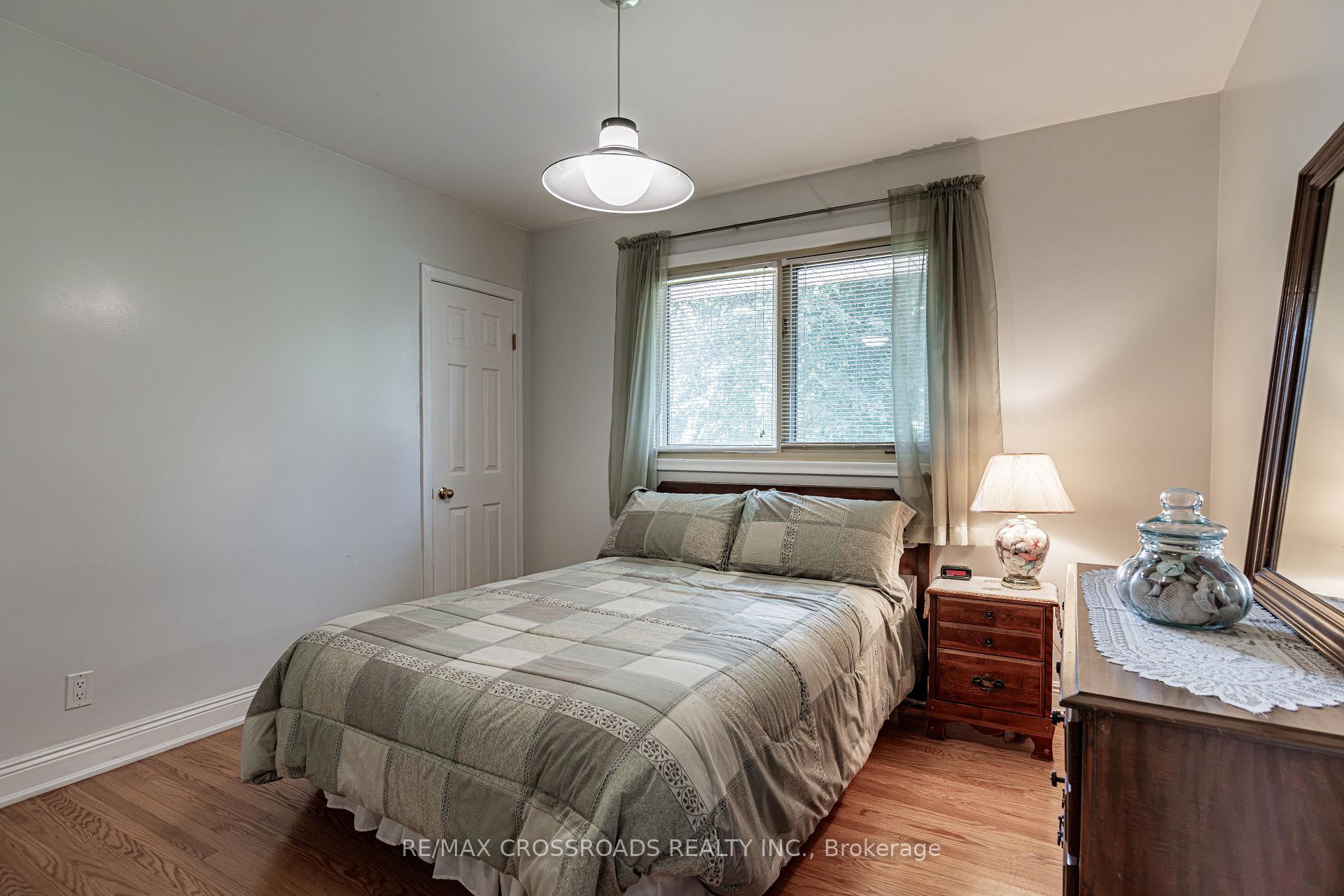 Photo 41 of 166 Elizabeth Crescent N, Whitby, Blue Grass Meadows — HOMEH