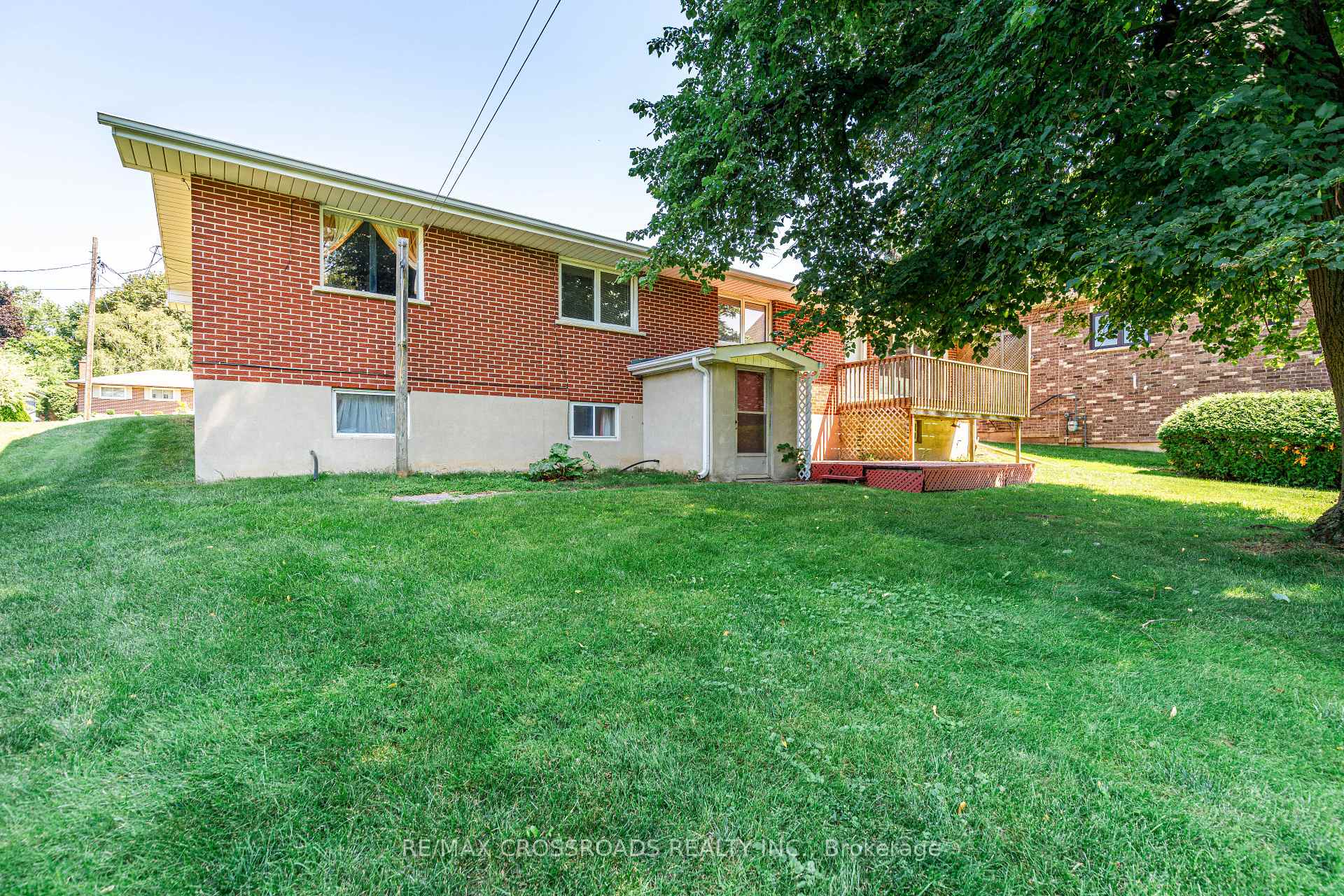 Photo 58 of 166 Elizabeth Crescent N, Whitby, Blue Grass Meadows — HOMEH