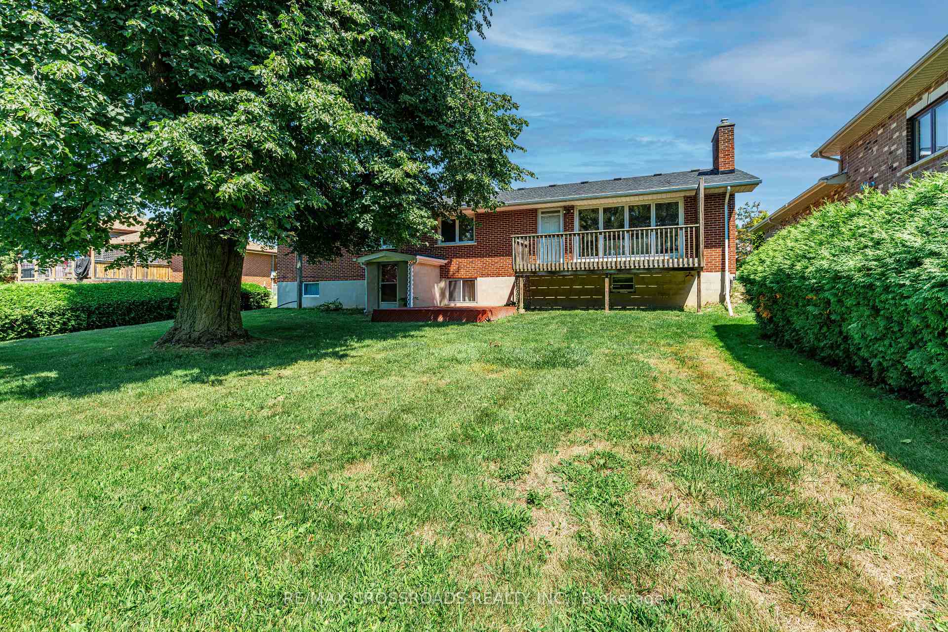 Photo 60 of 166 Elizabeth Crescent N, Whitby, Blue Grass Meadows — HOMEH